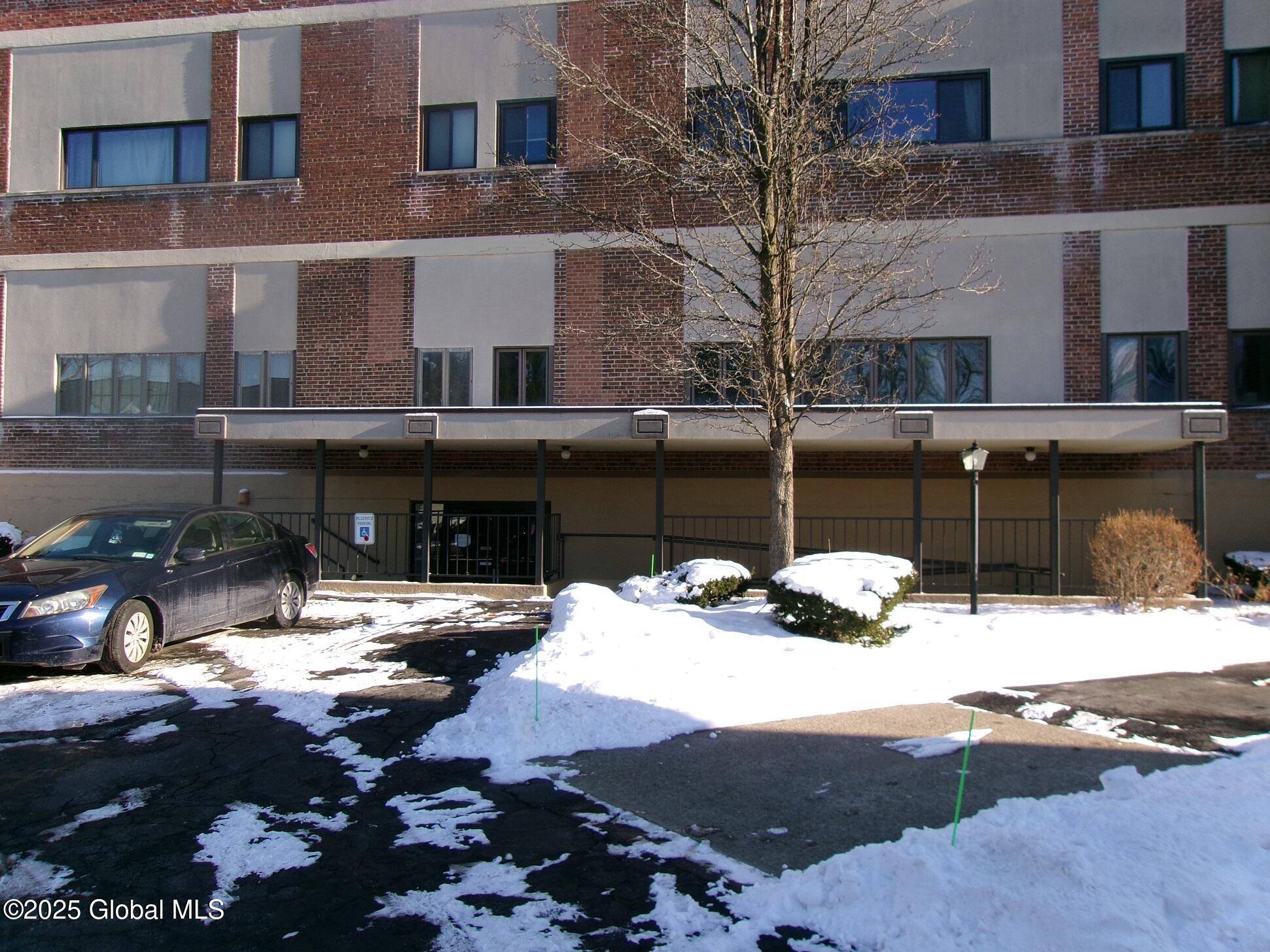 Scotia, NY 12302,222 S Ten Broeck Street #Apt 11