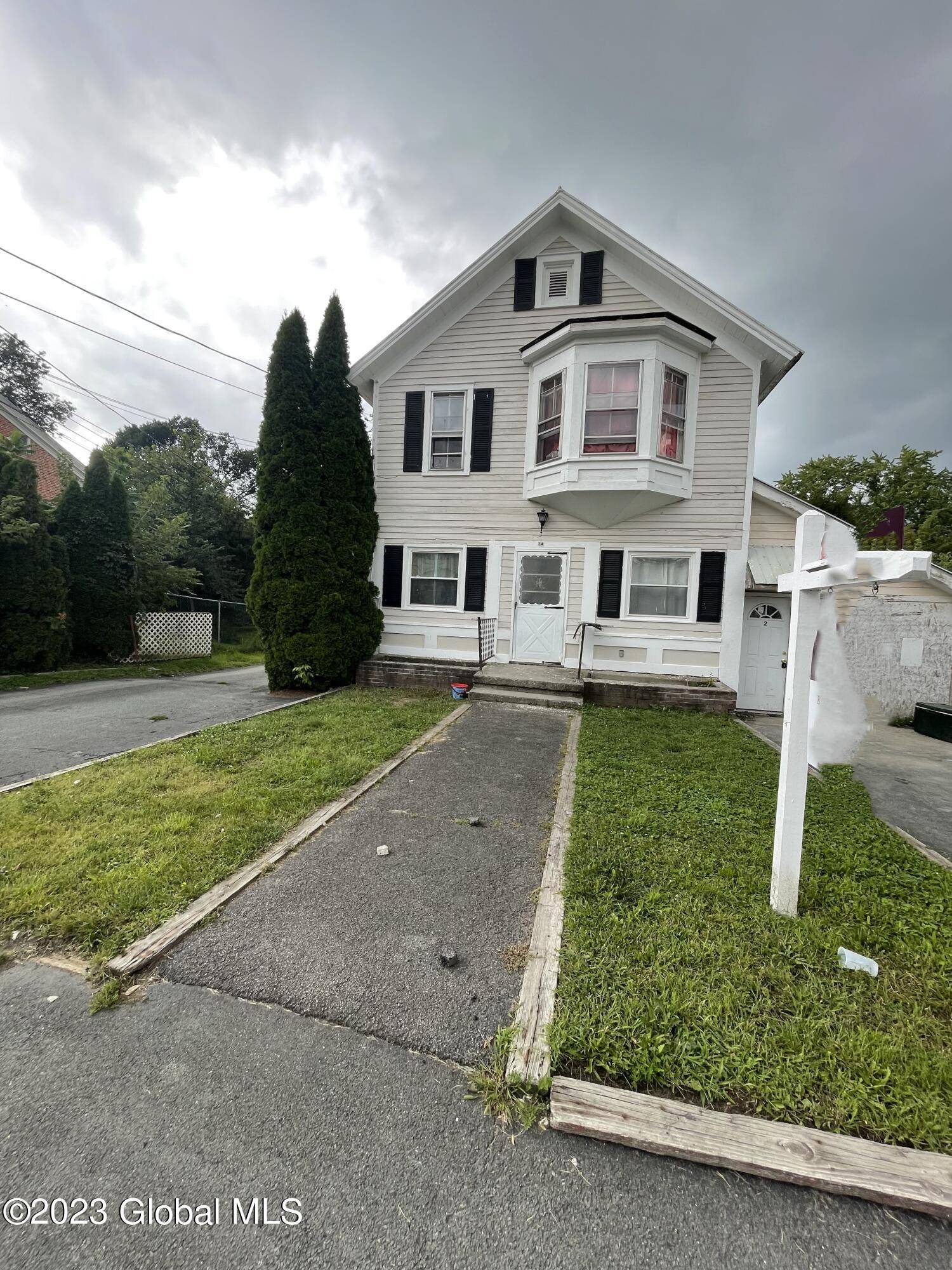 Nassau, NY 12123,14 Chatham Street