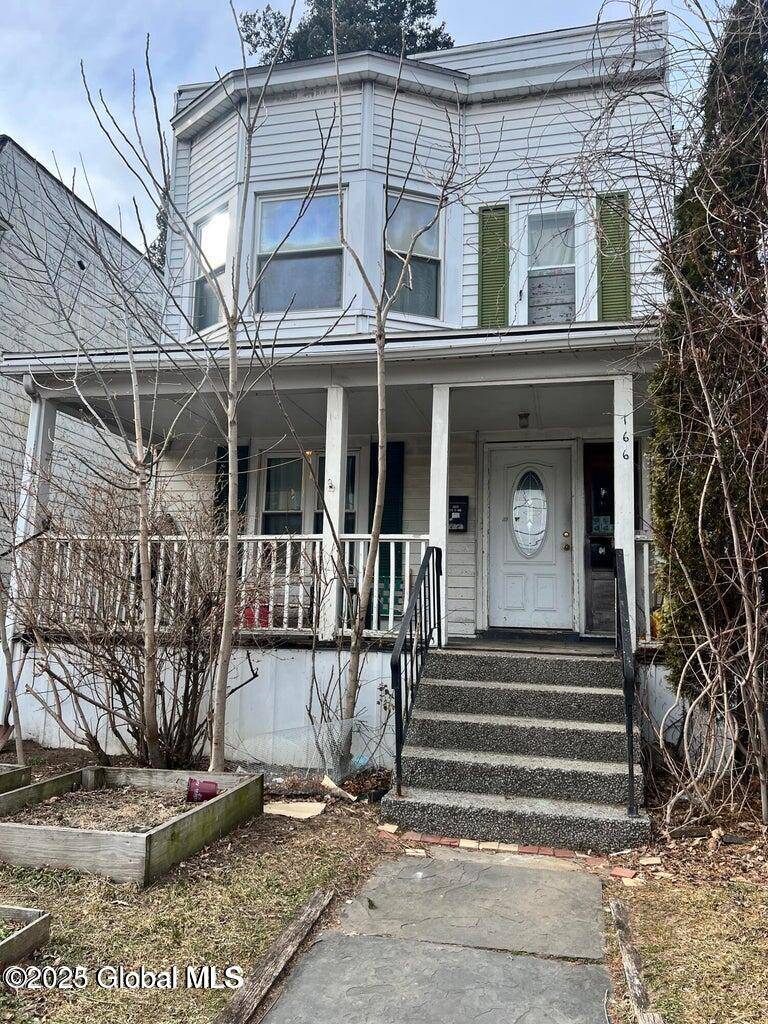 Albany, NY 12206,166 N Allen Street