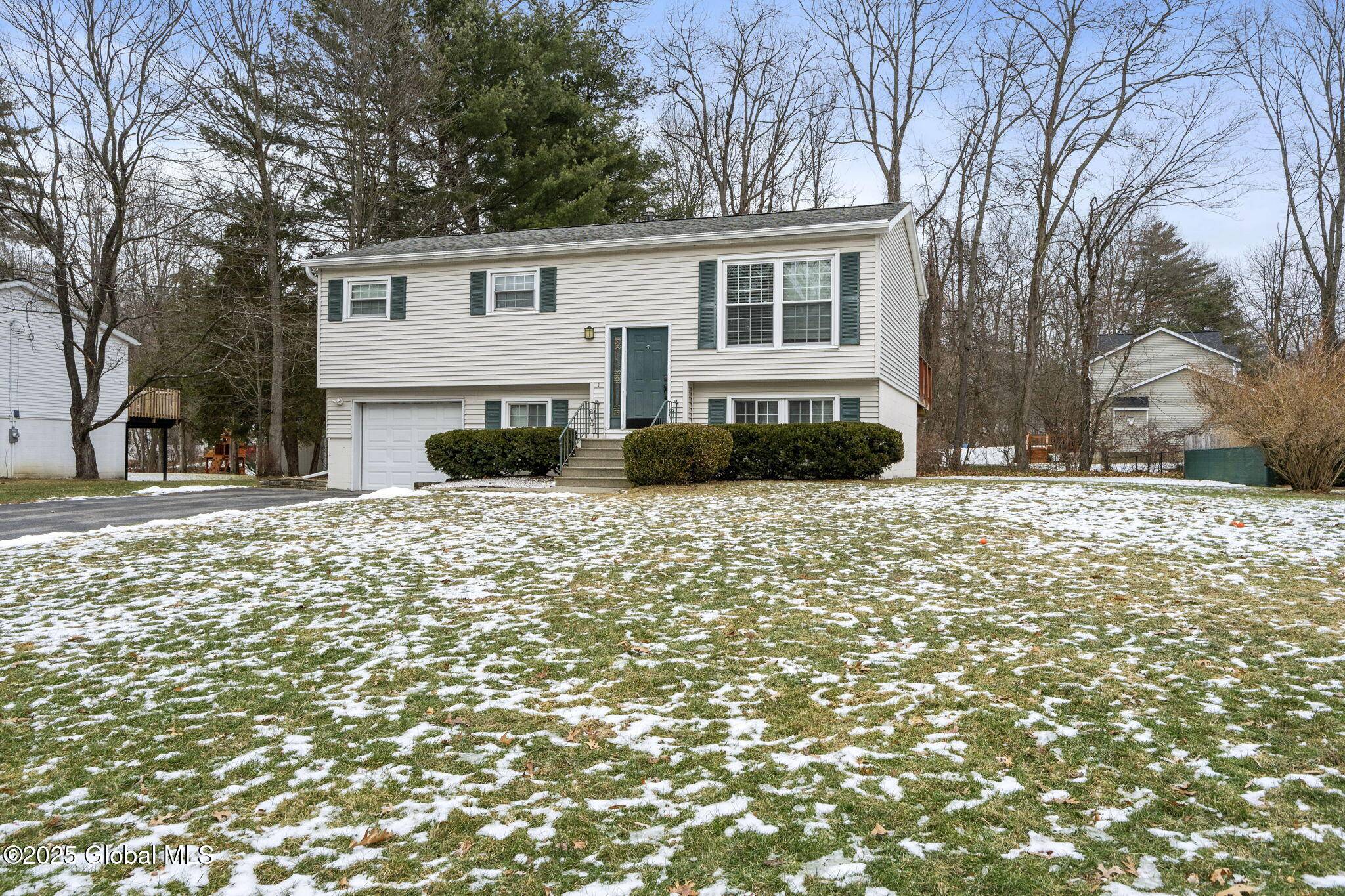 Clifton Park, NY 12065,53 Walnut Drive