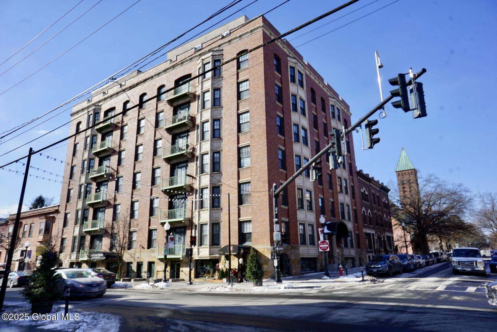 Albany, NY 12210,352 State Street #3E