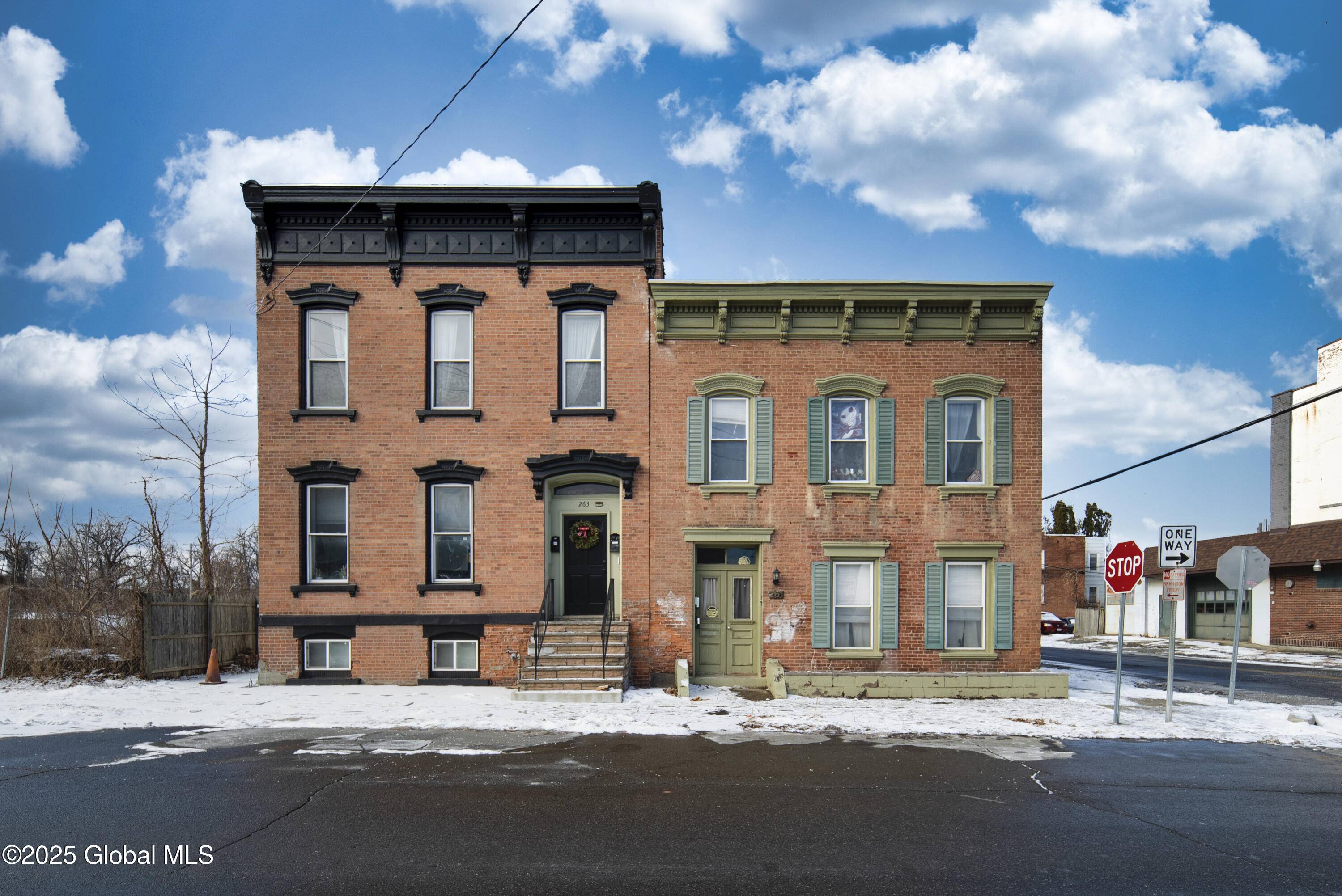 Troy, NY 12180,261 2nd Street