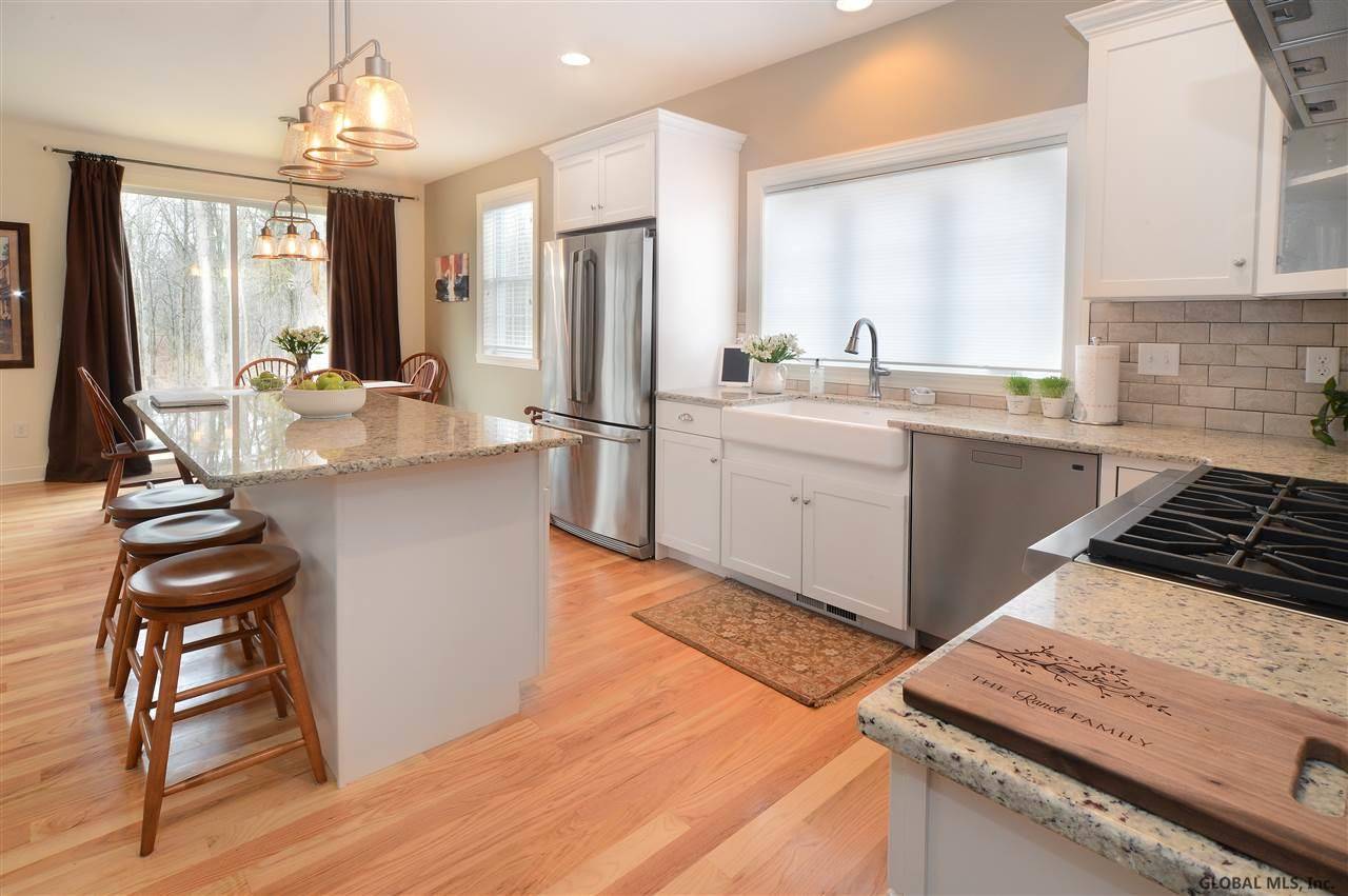 Stillwater, NY 12866,90 Lakepointe Way