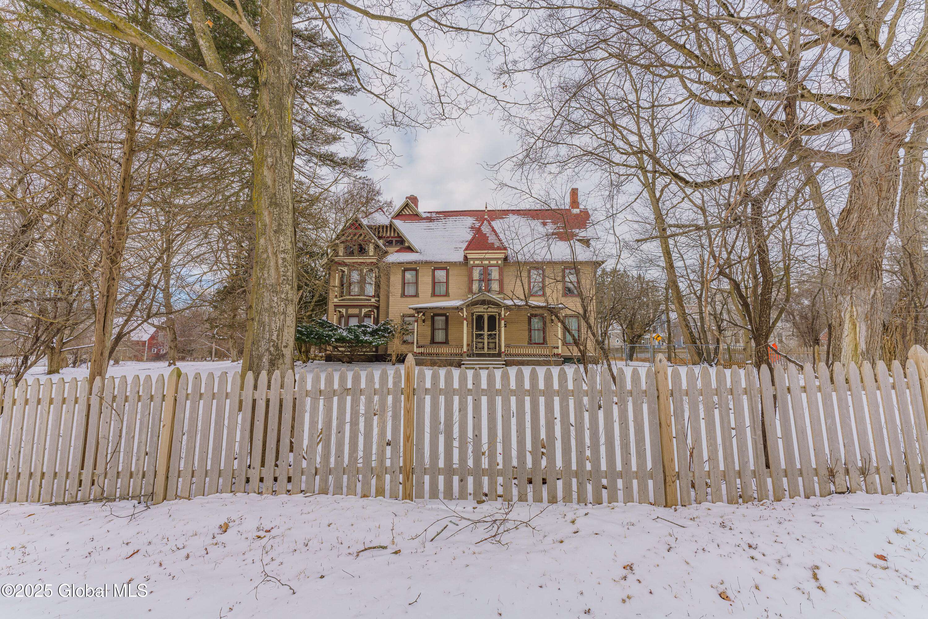 Clifton Park, NY 12148,1643 Route 146