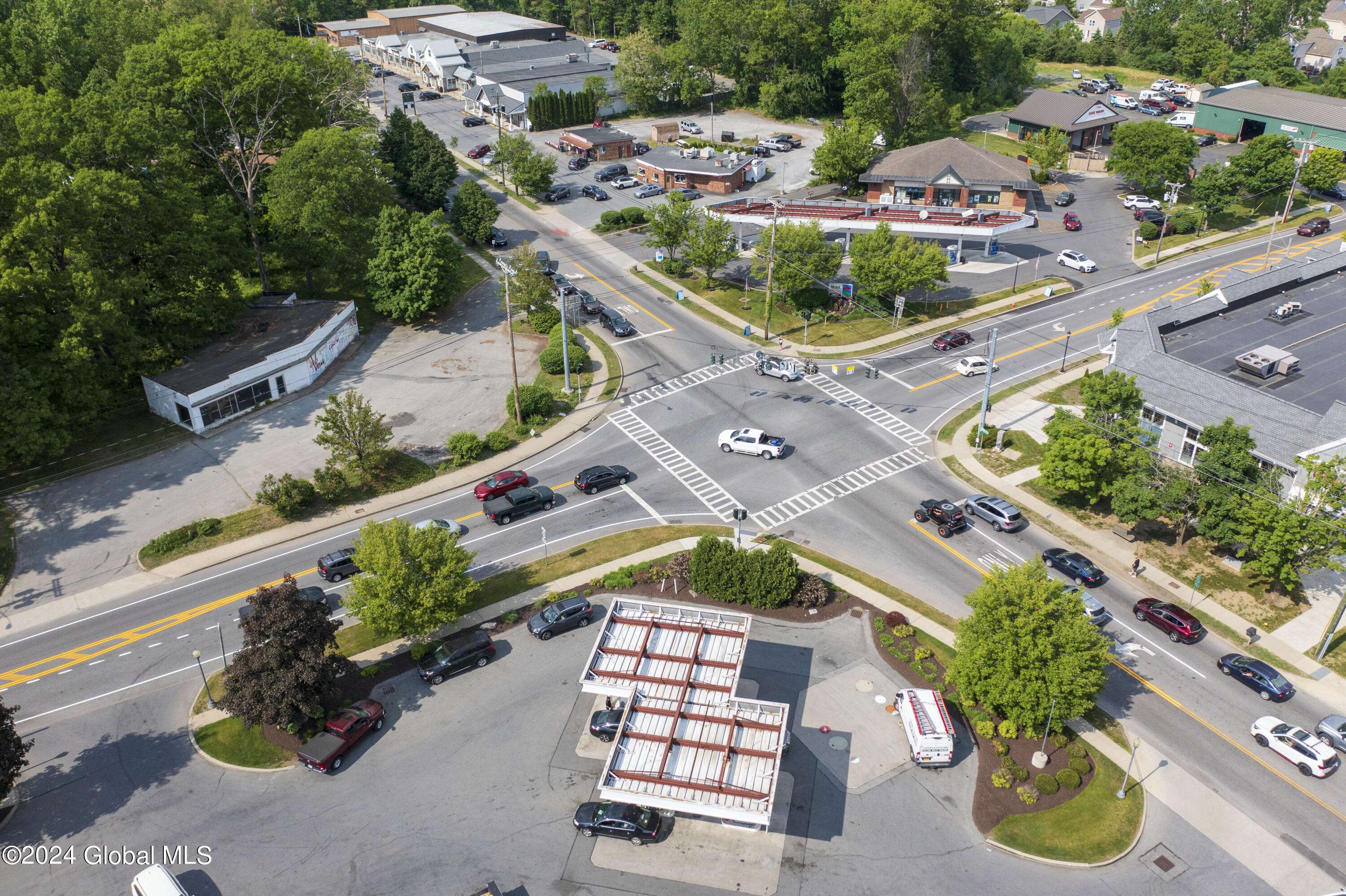 Saratoga Springs, NY 12866,81 West Avenue