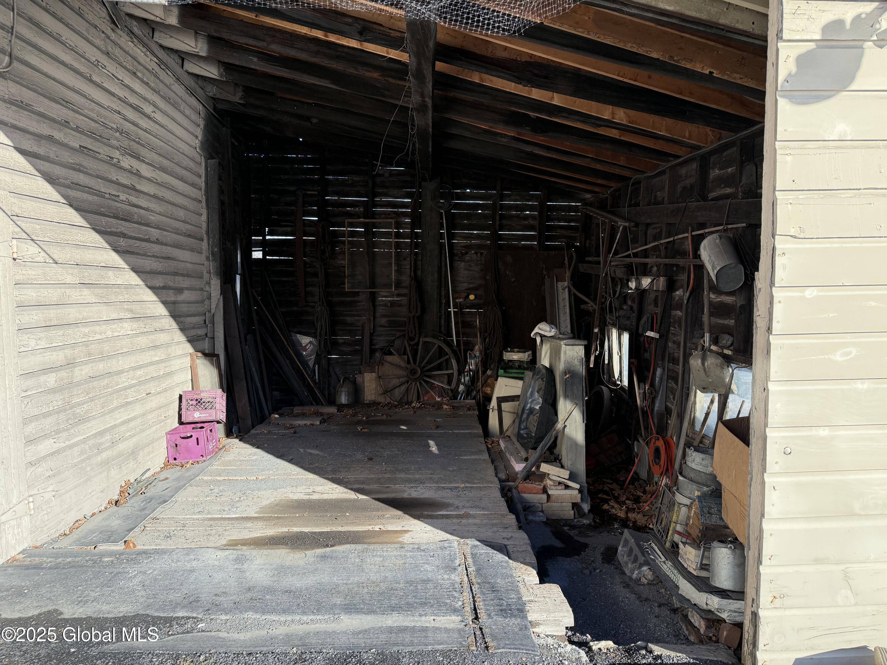 Colonie, NY 12189,37 Elm Street