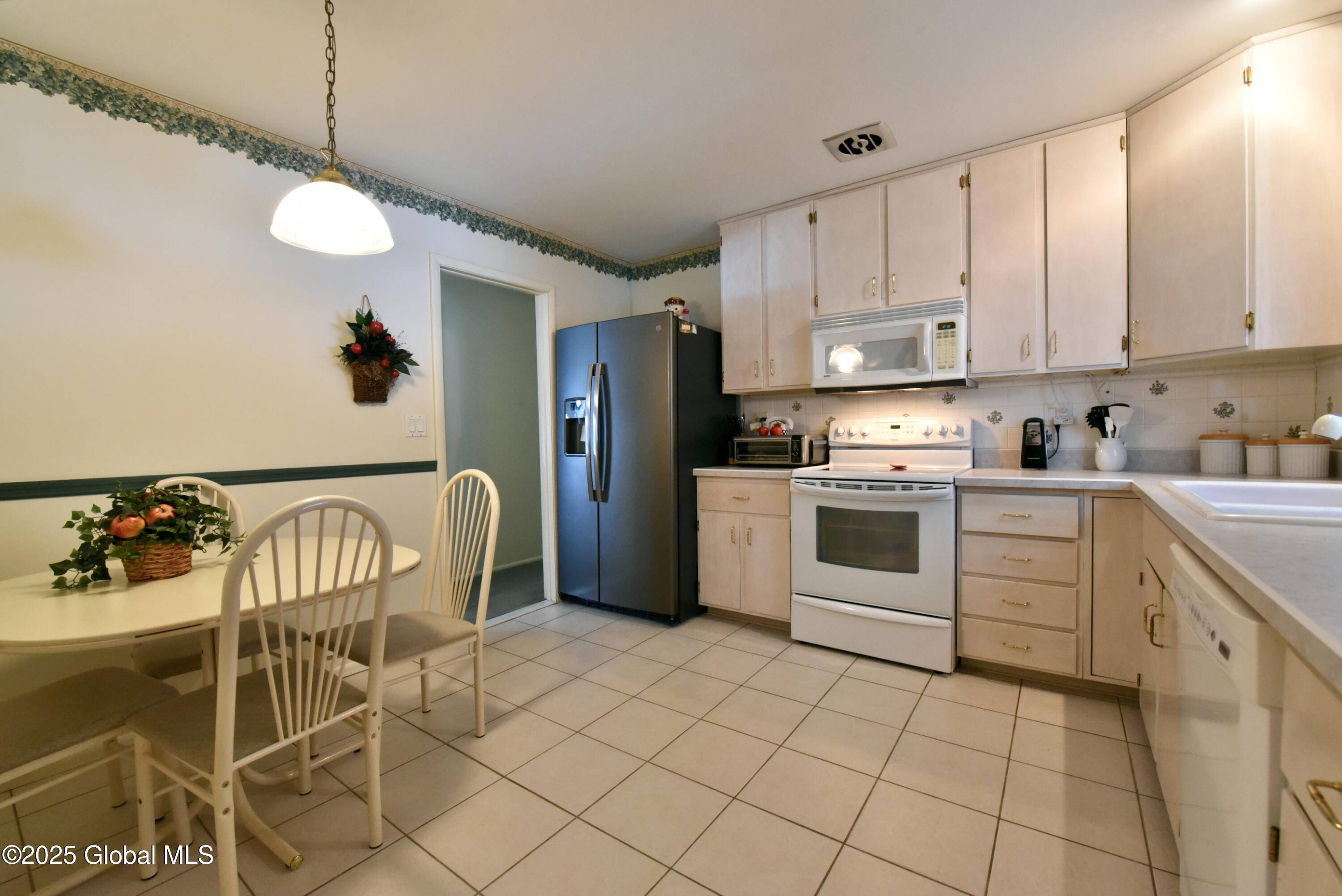 Ballston Spa, NY 12020,232 Van Aernem Road