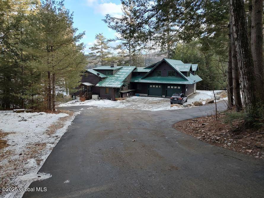 Schroon Lake, NY 12870,35 Fountain Drive