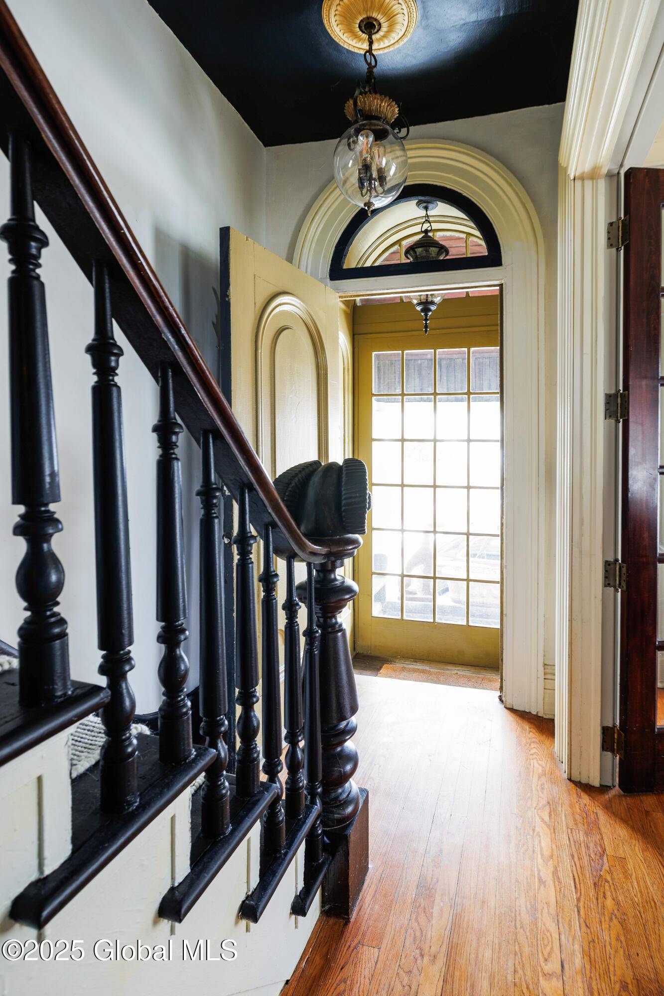 Hudson, NY 12534,605 State Street