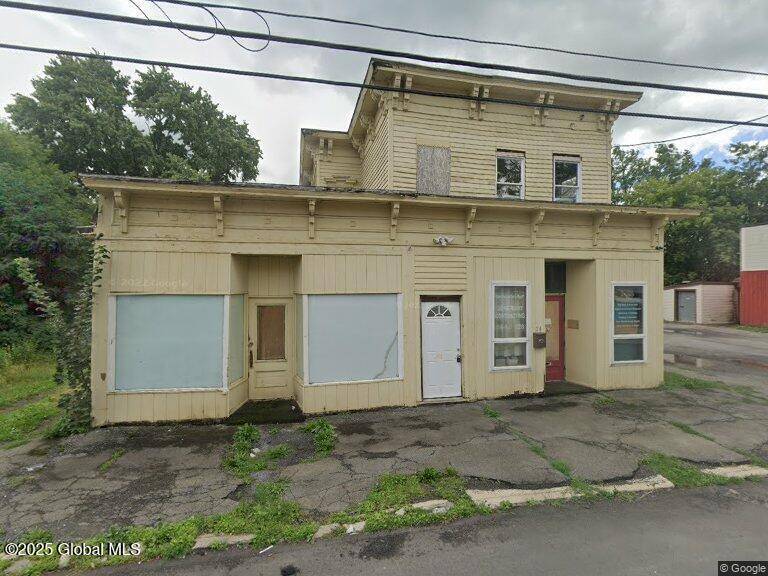 Amsterdam, NY 12010,24 Jay Street