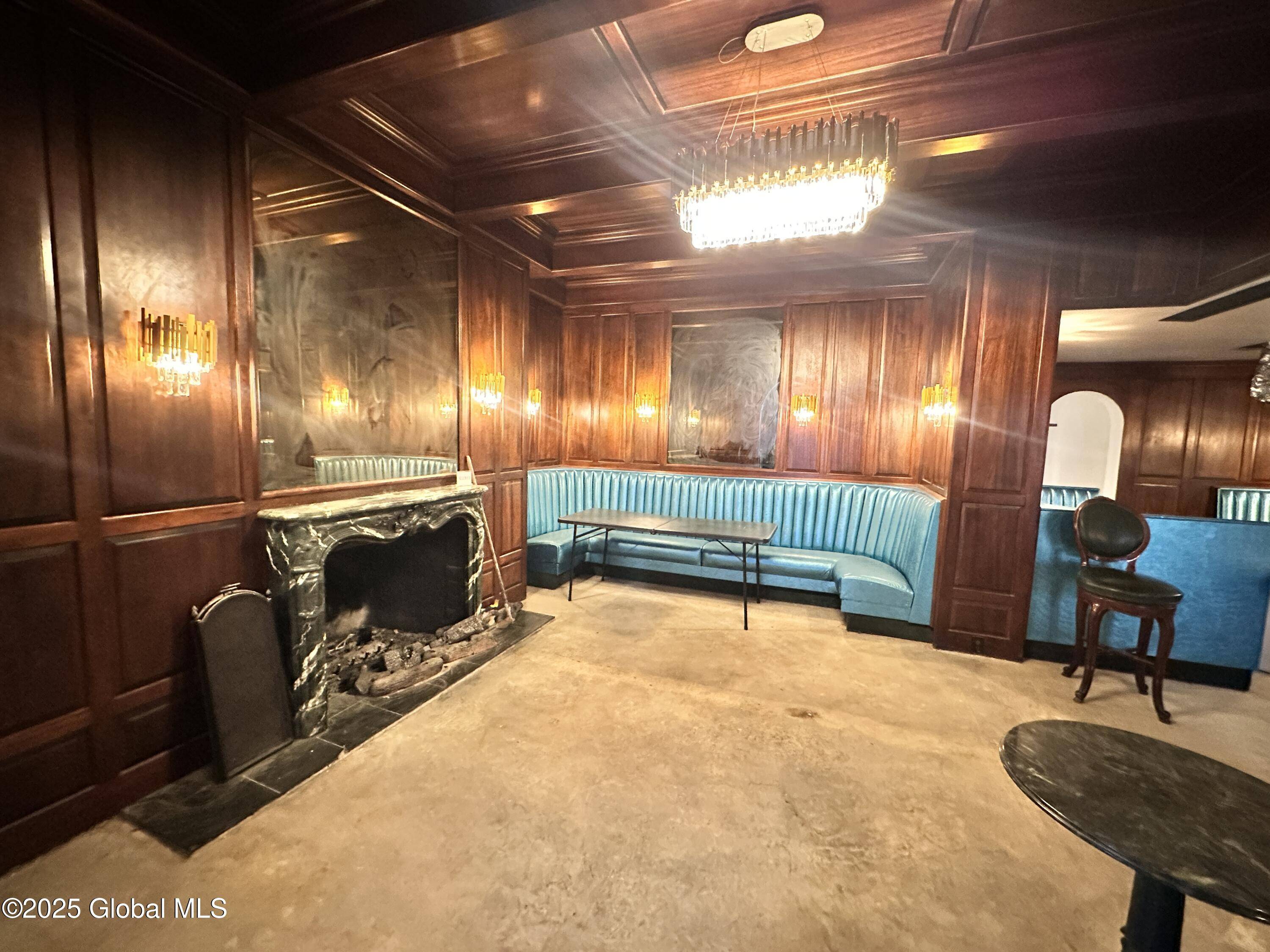 Albany, NY 12207,14 Green Street
