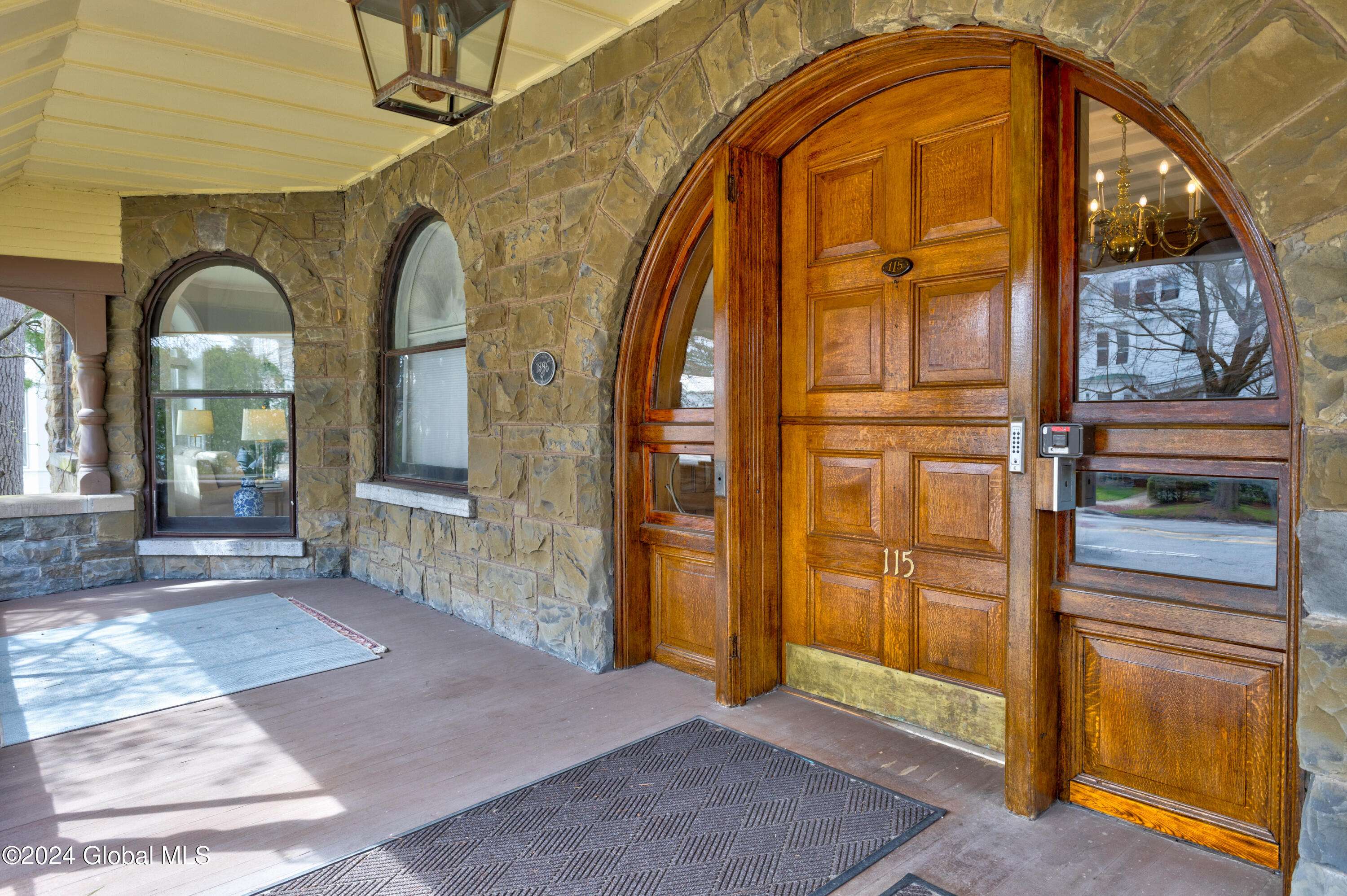 Saratoga Springs, Inside, NY 12866,115 Union Avenue #R202