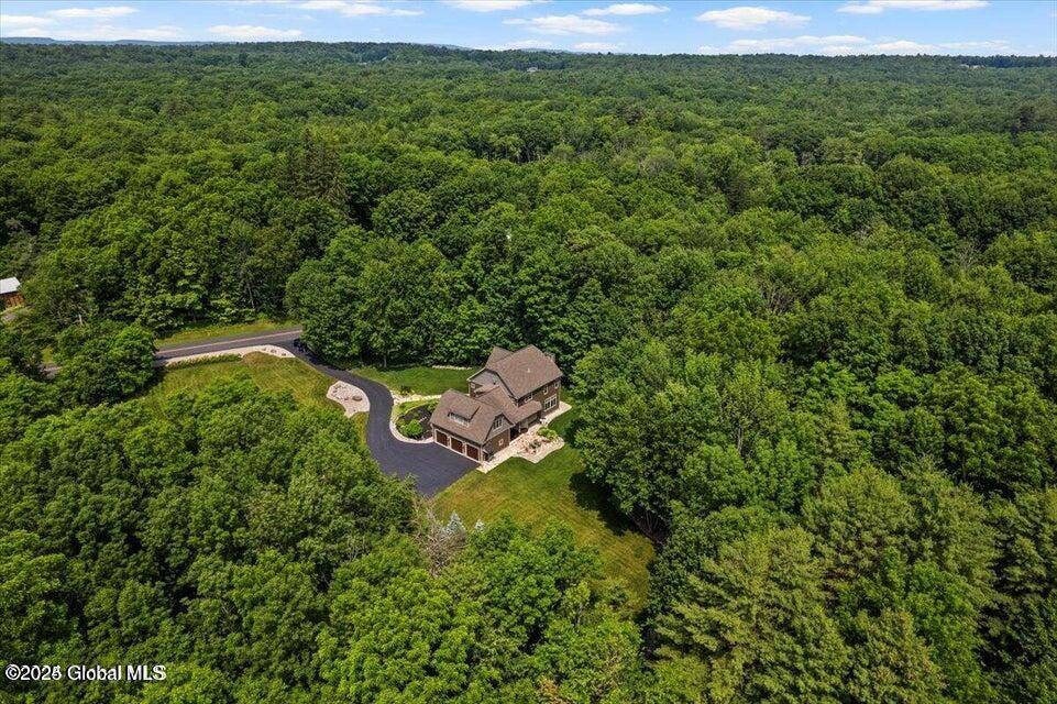 Saratoga Springs, Outside, NY 12866,21 Braim Road