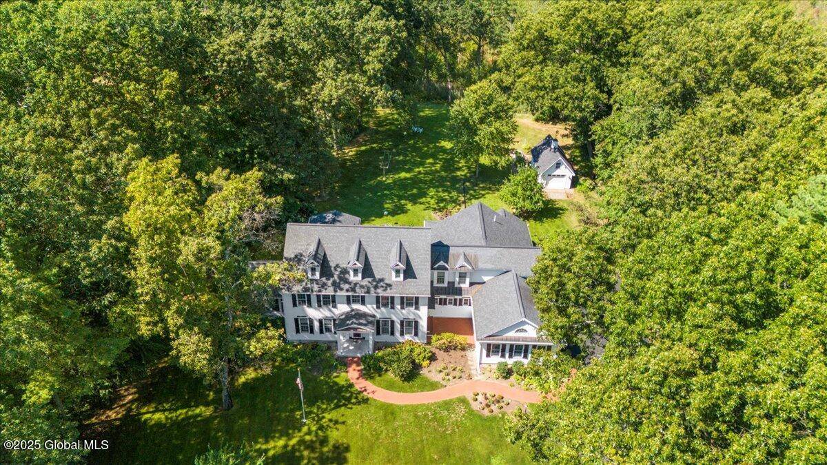 Saratoga Springs, NY 12866,5 Winding Brook Drive