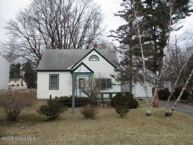 Glenville, NY 12302,11 Saratoga Drive