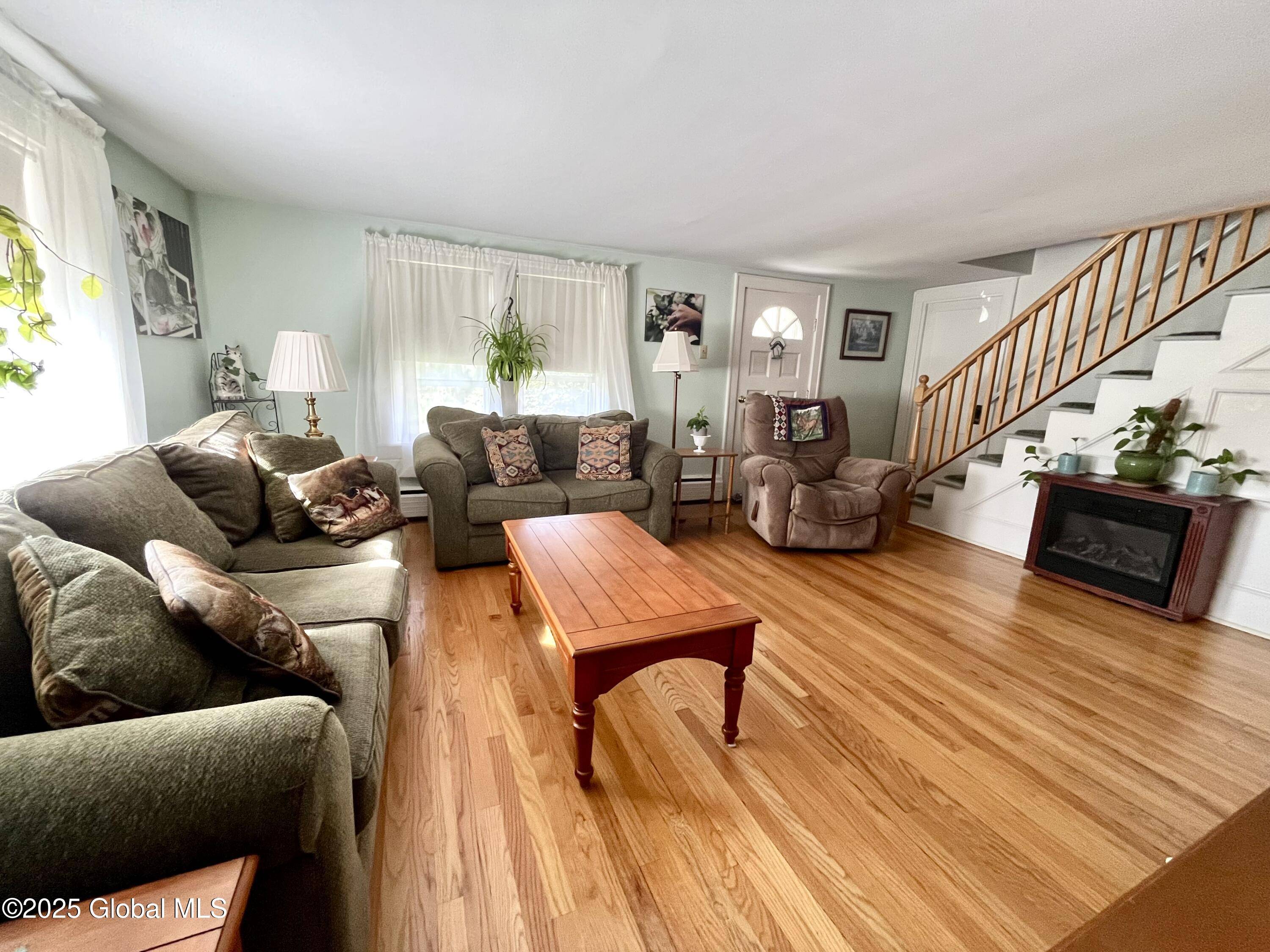 Cobleskill, NY 12092,406 Caverns Road