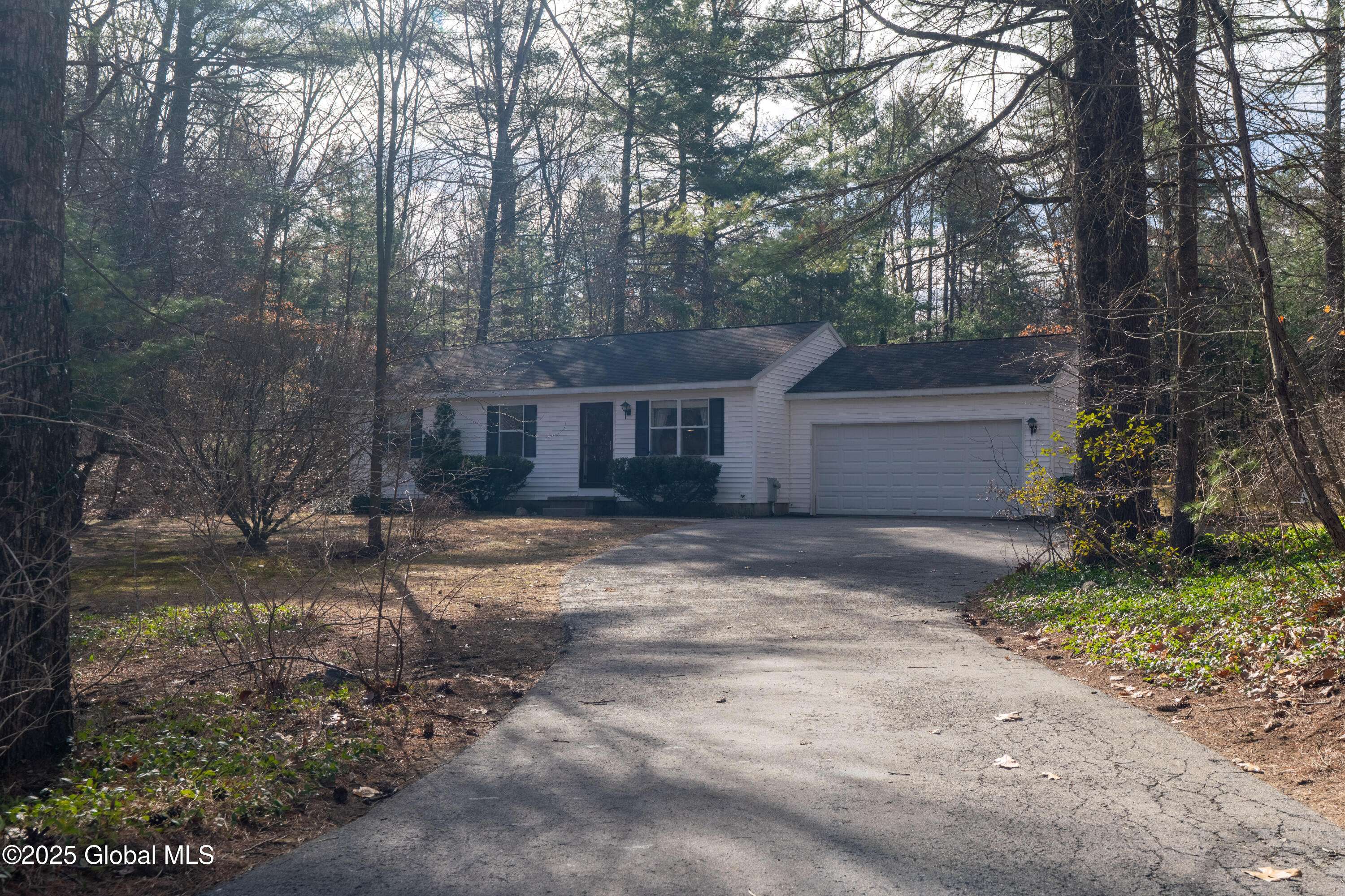 Saratoga, NY 12866,18 Castlewood Drive