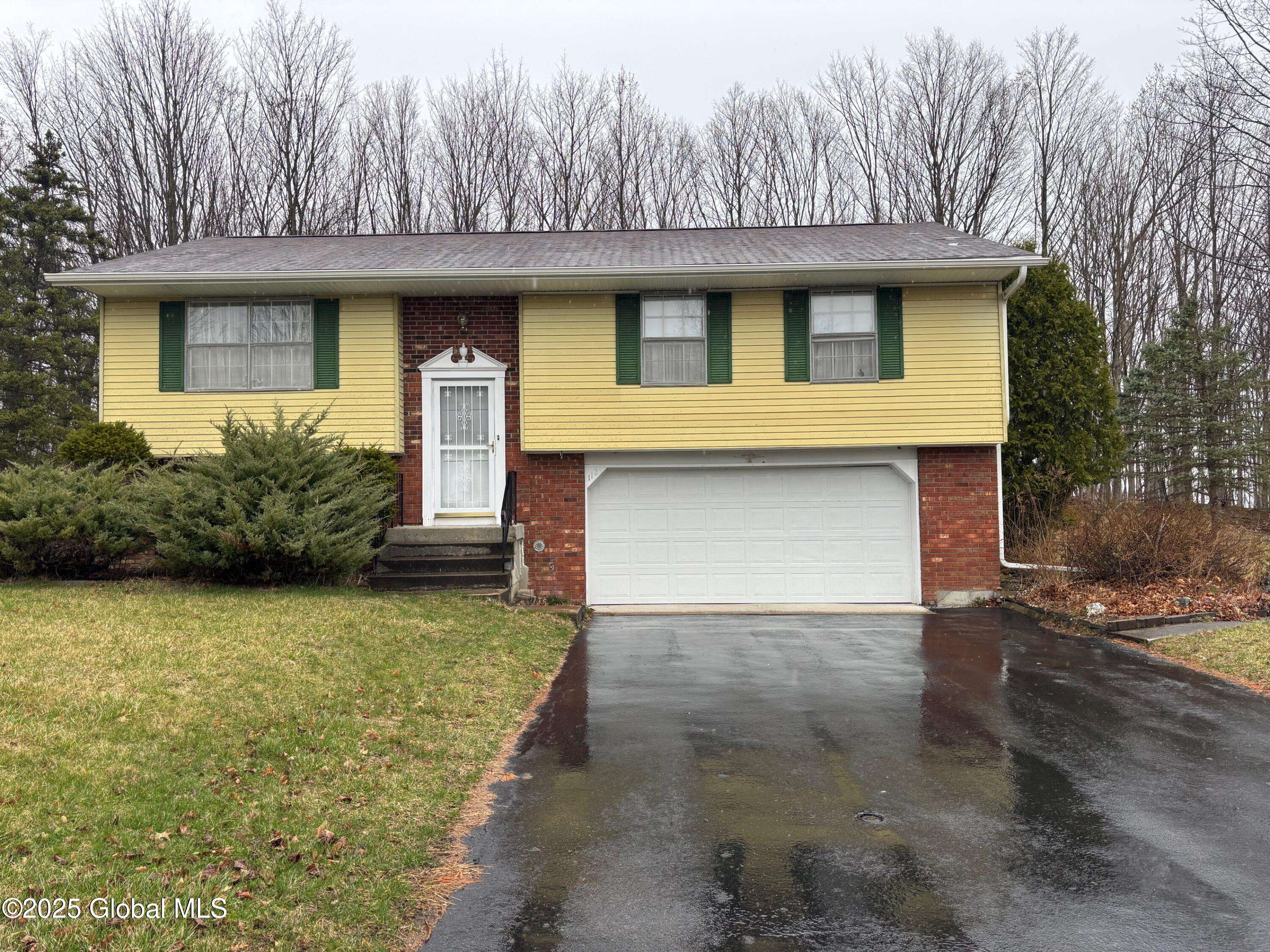 Cohoes, NY 12047,112 Springhollow Drive