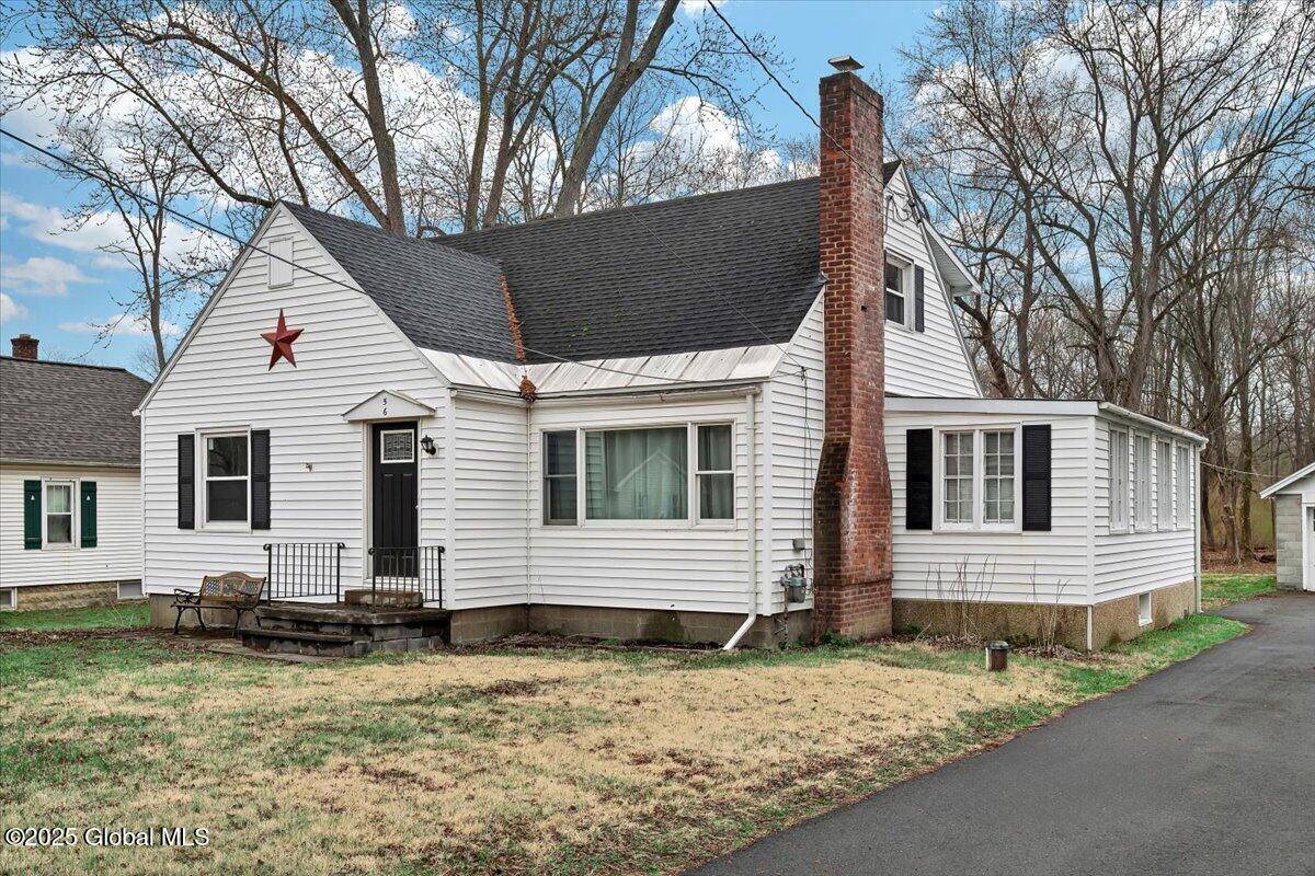 Bethlehem, NY 12161,56 Willowbrook Avenue