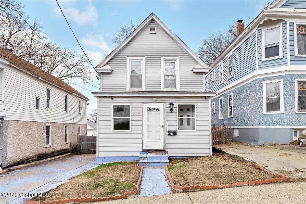 Schenectady, NY 12304,143 Linden Street
