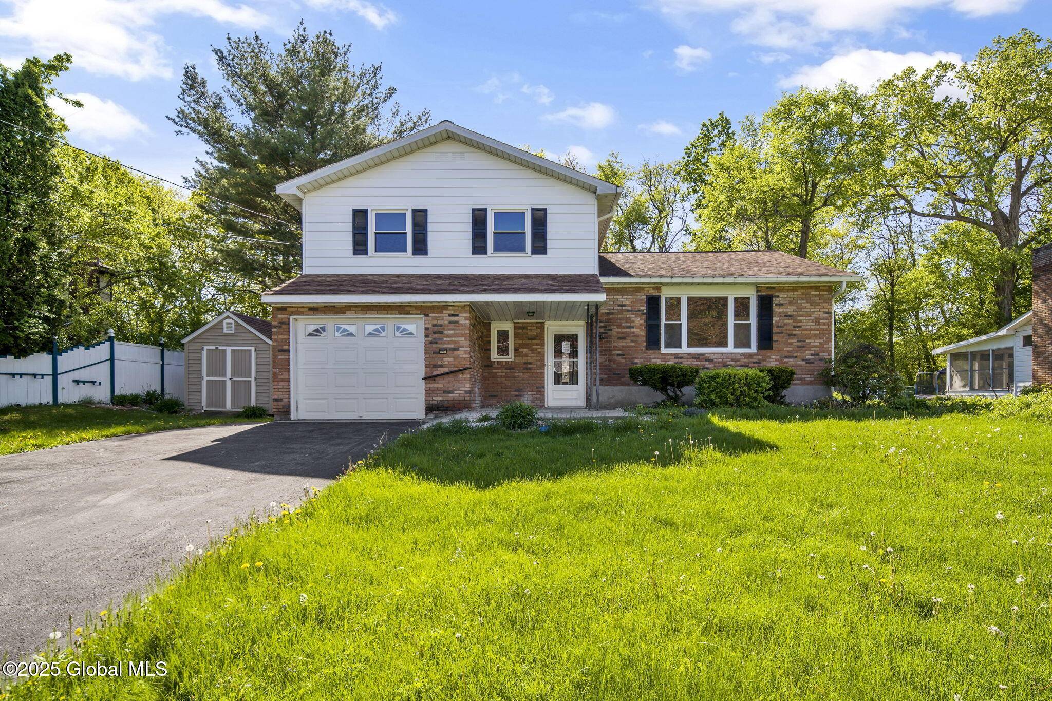 Colonie, NY 12110,71 Fairlawn Drive