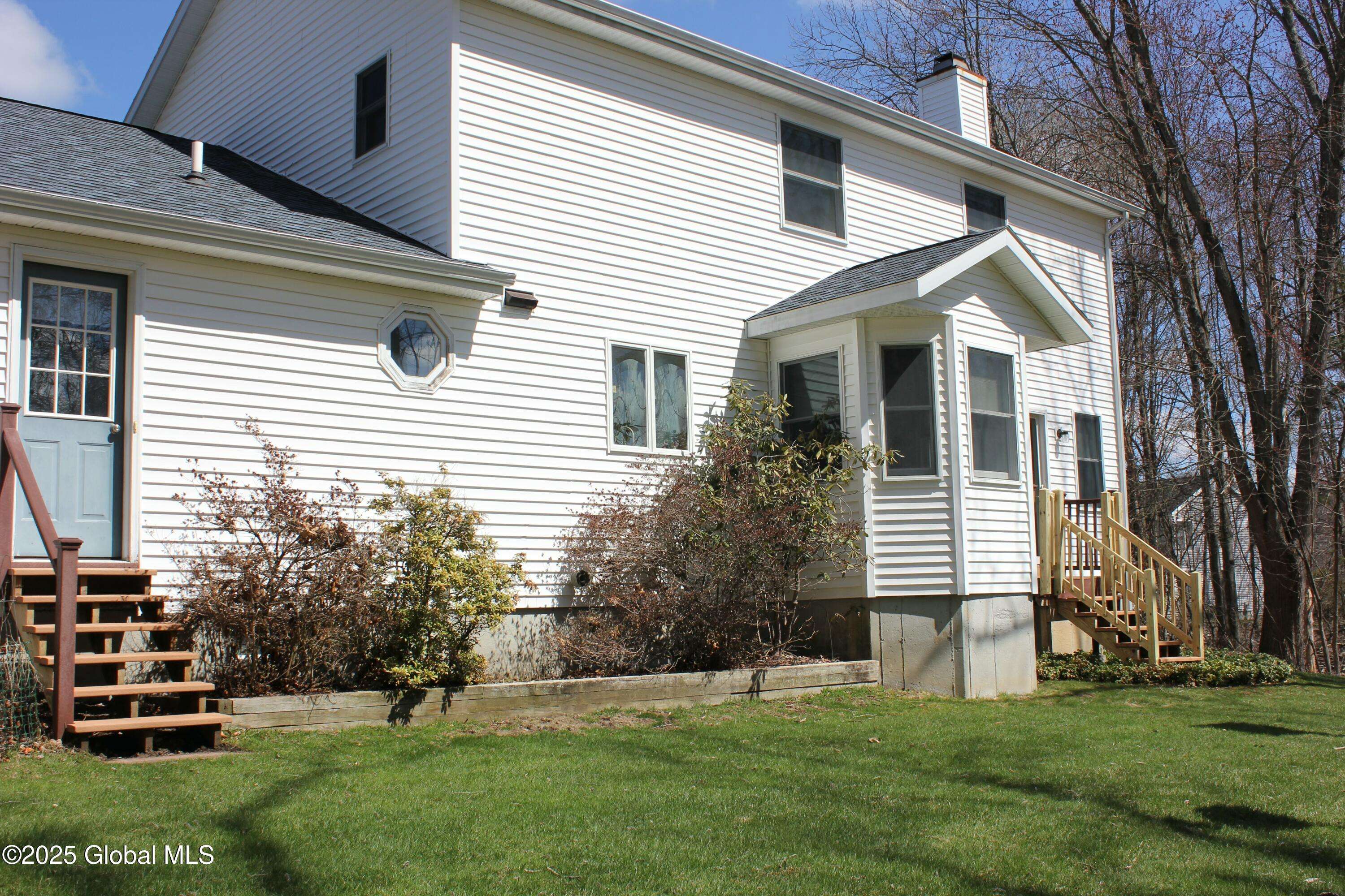 Clifton Park, NY 12148,2 Rhode Island Court