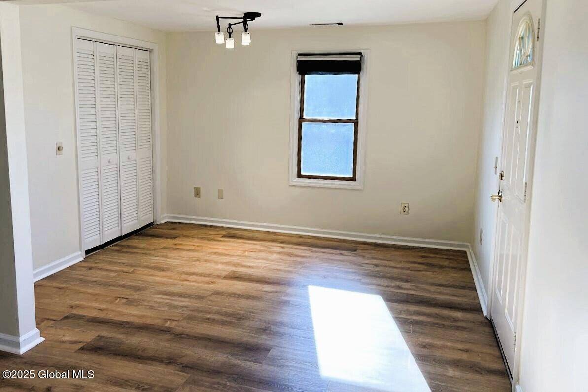 Niskayuna, NY 12309,1830 Providence Avenue