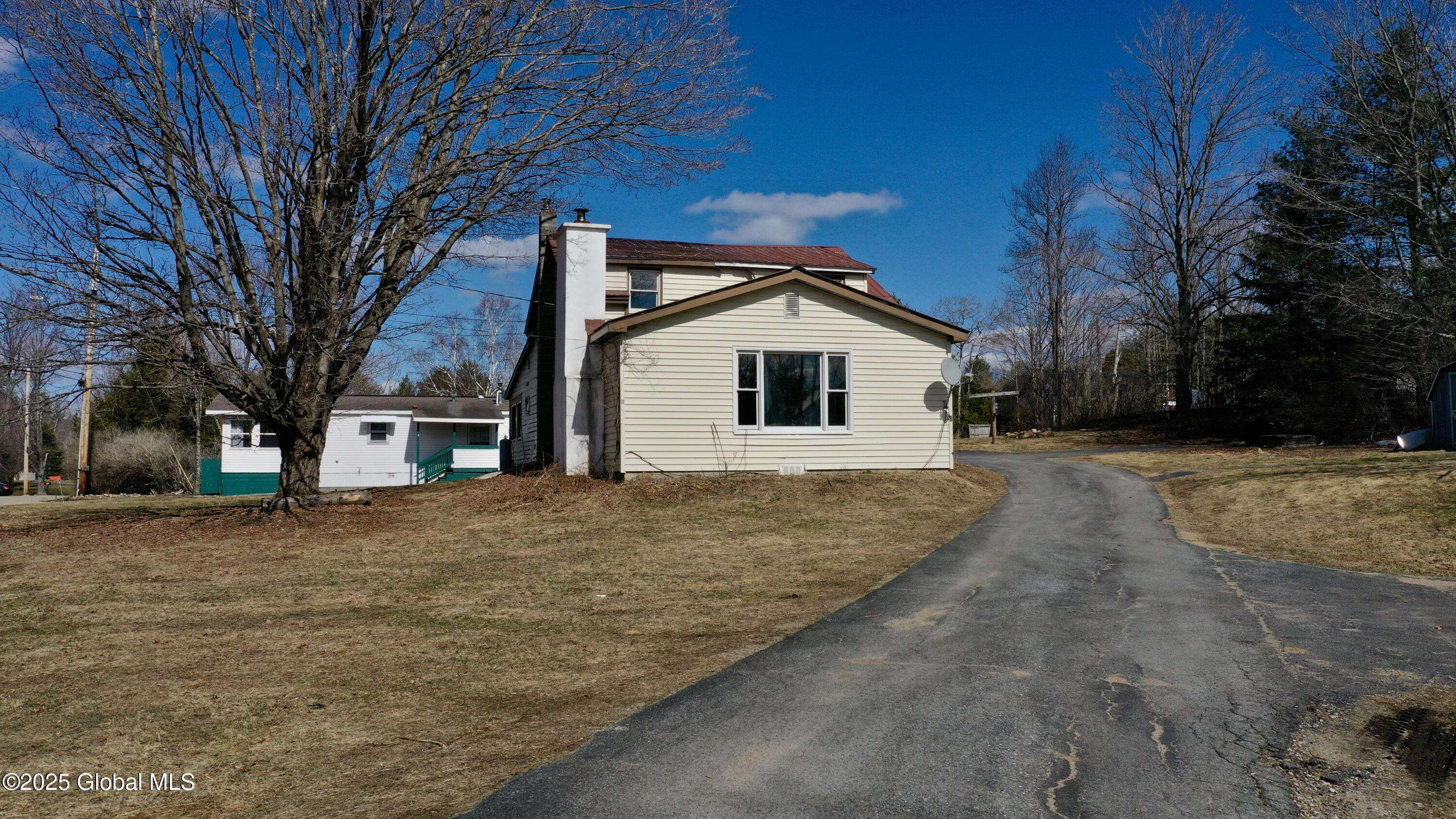 Johnsburg, NY 12853,8 E Holcomb Street