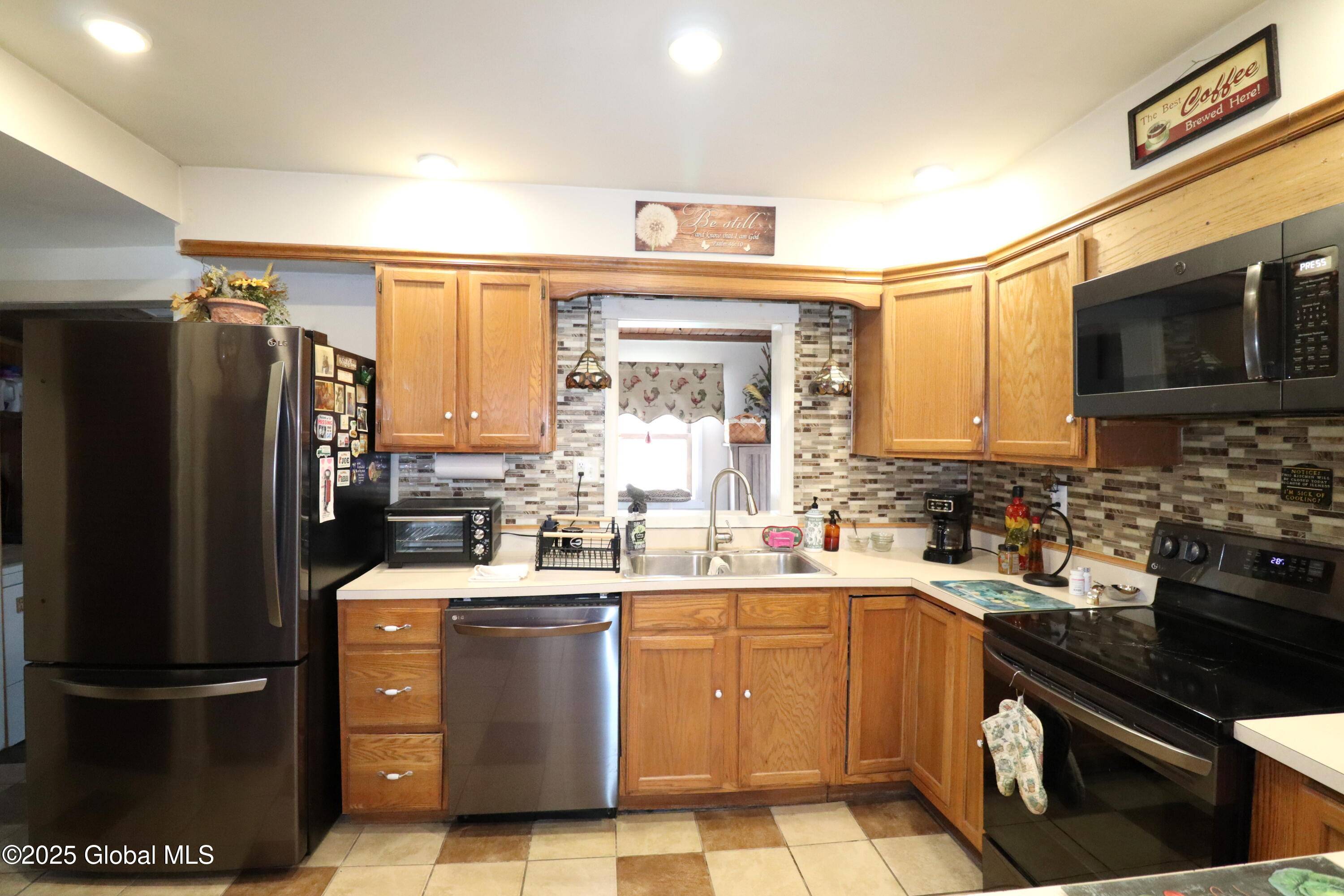Delanson, NY 12053,202 W Shore Road
