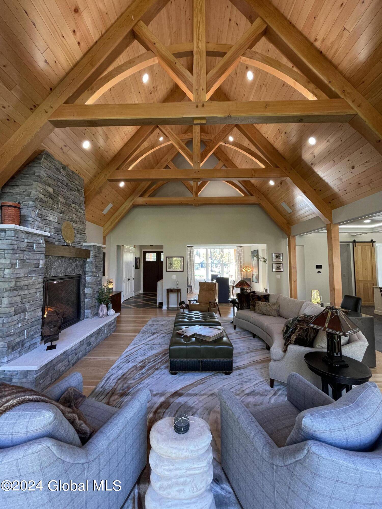 Clifton Park, NY 12065,11 Edgewood Drive