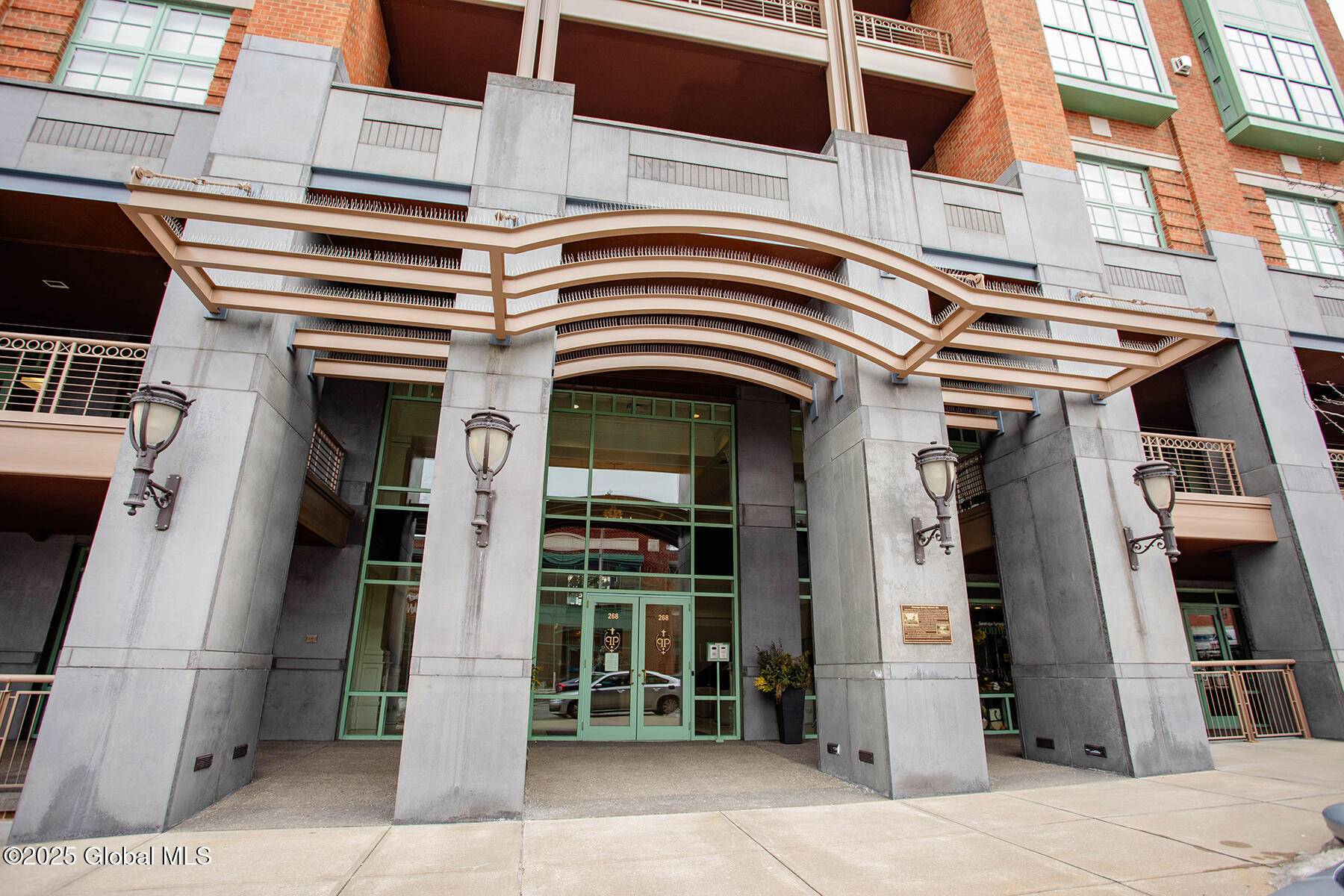 Saratoga Springs, NY 12866,268 Broadway #410