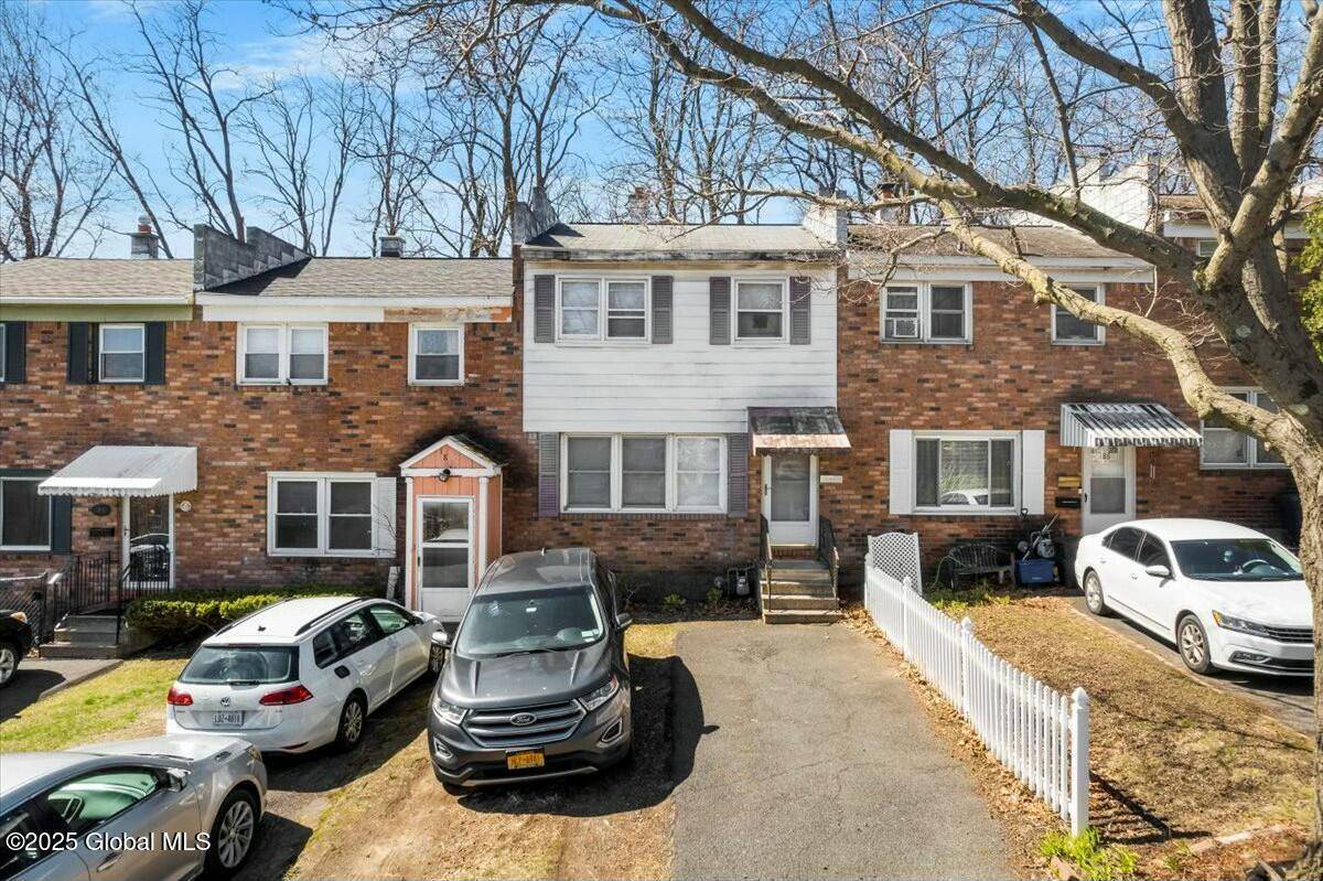Albany, NY 12202,184 Mount Hope Drive