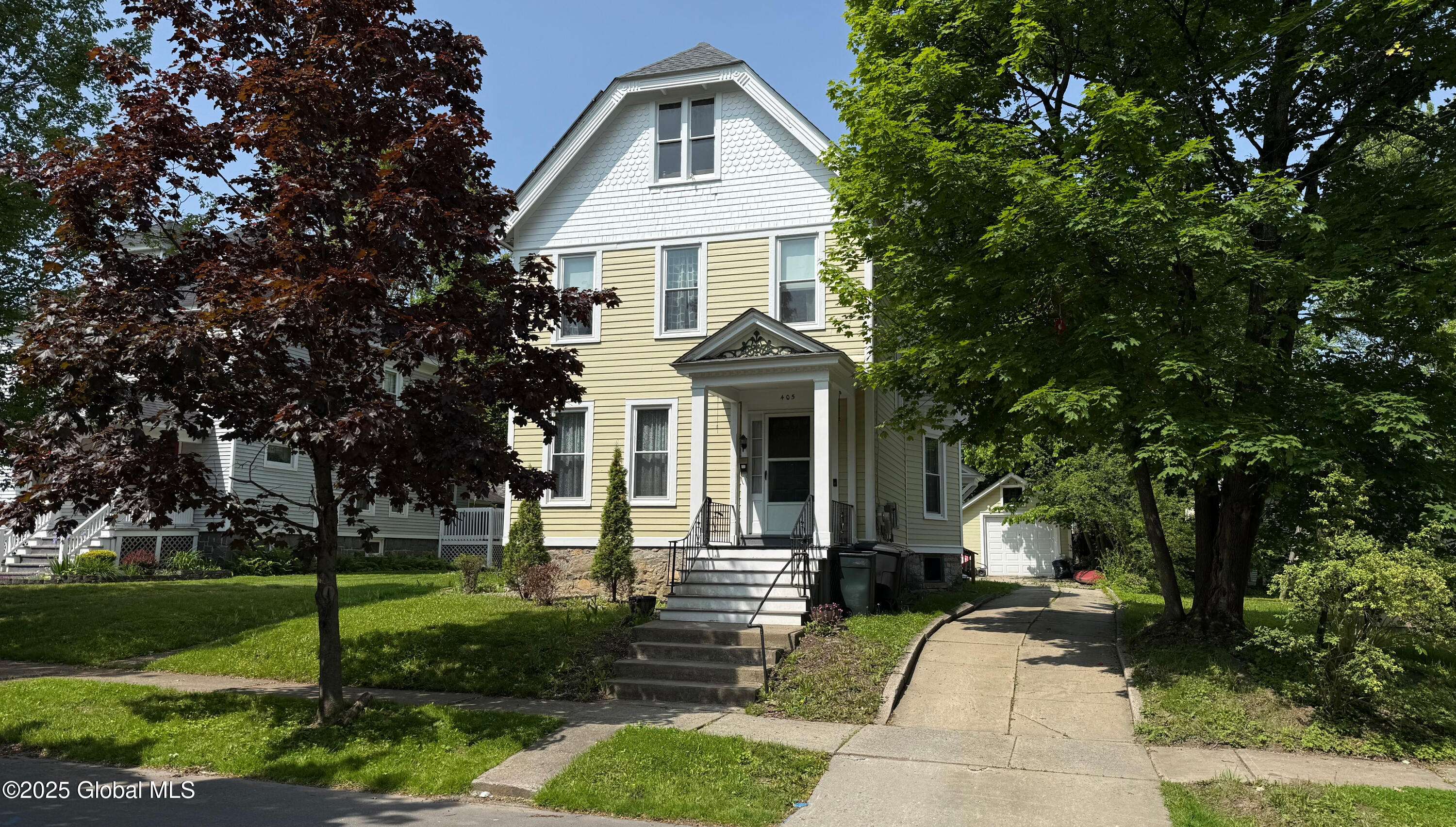 Johnstown, NY 12095,405 S Market Street