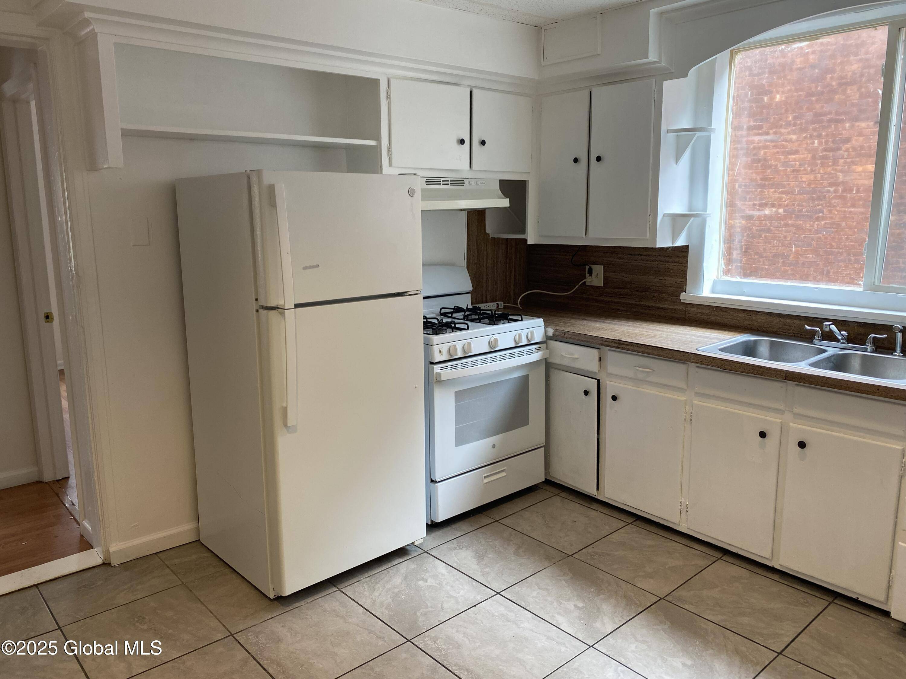 Schenectady, NY 12304,222 Linden Street