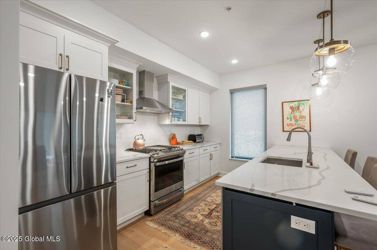 Saratoga Springs, NY 12866,116 West Avenue #302
