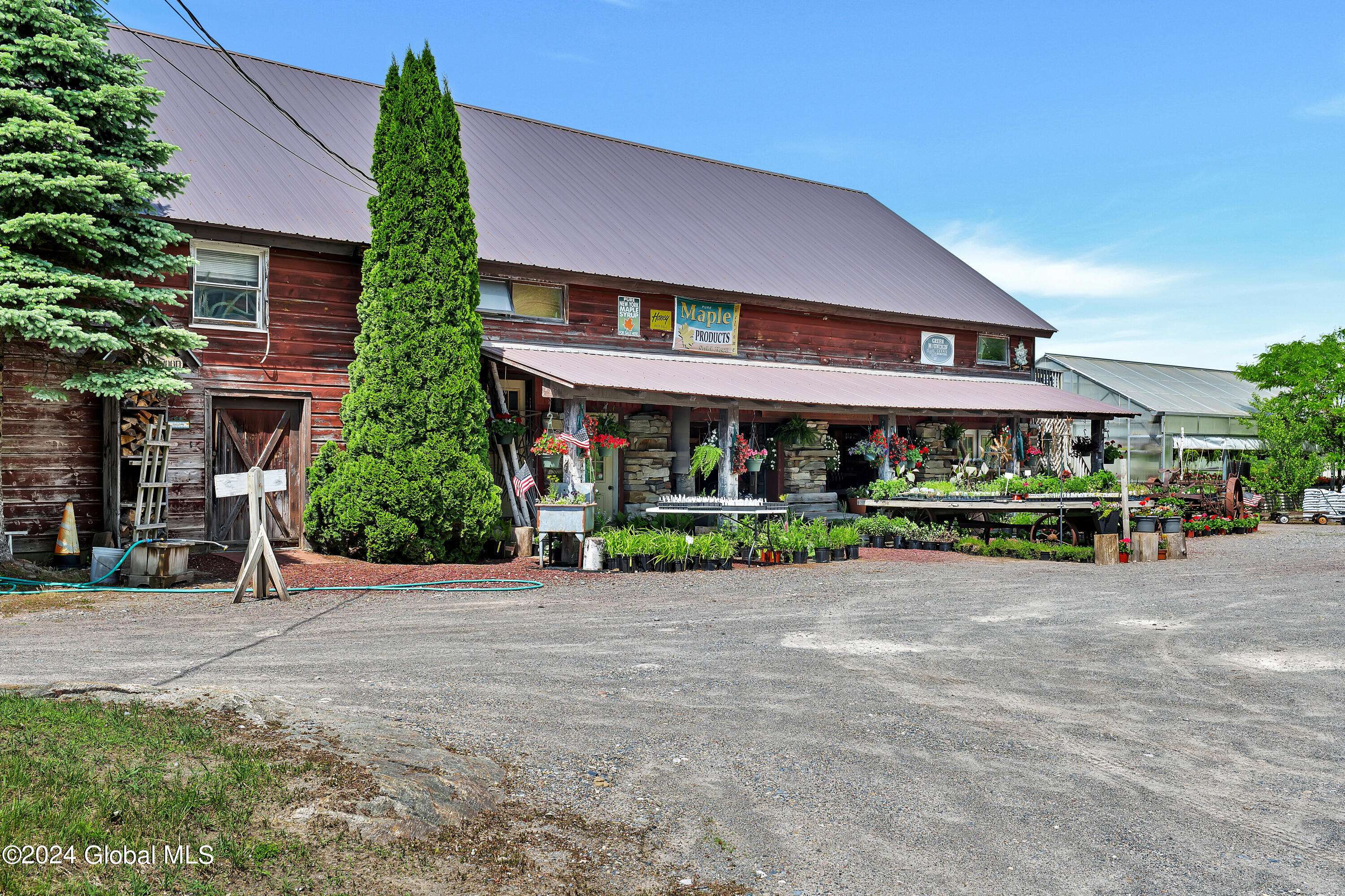 Ticonderoga, NY 12883,729 State Route 9N