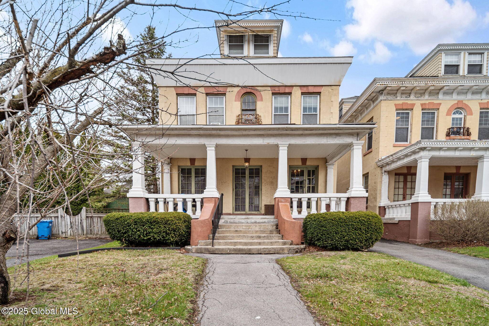 Albany, NY 12203,577 Western Avenue