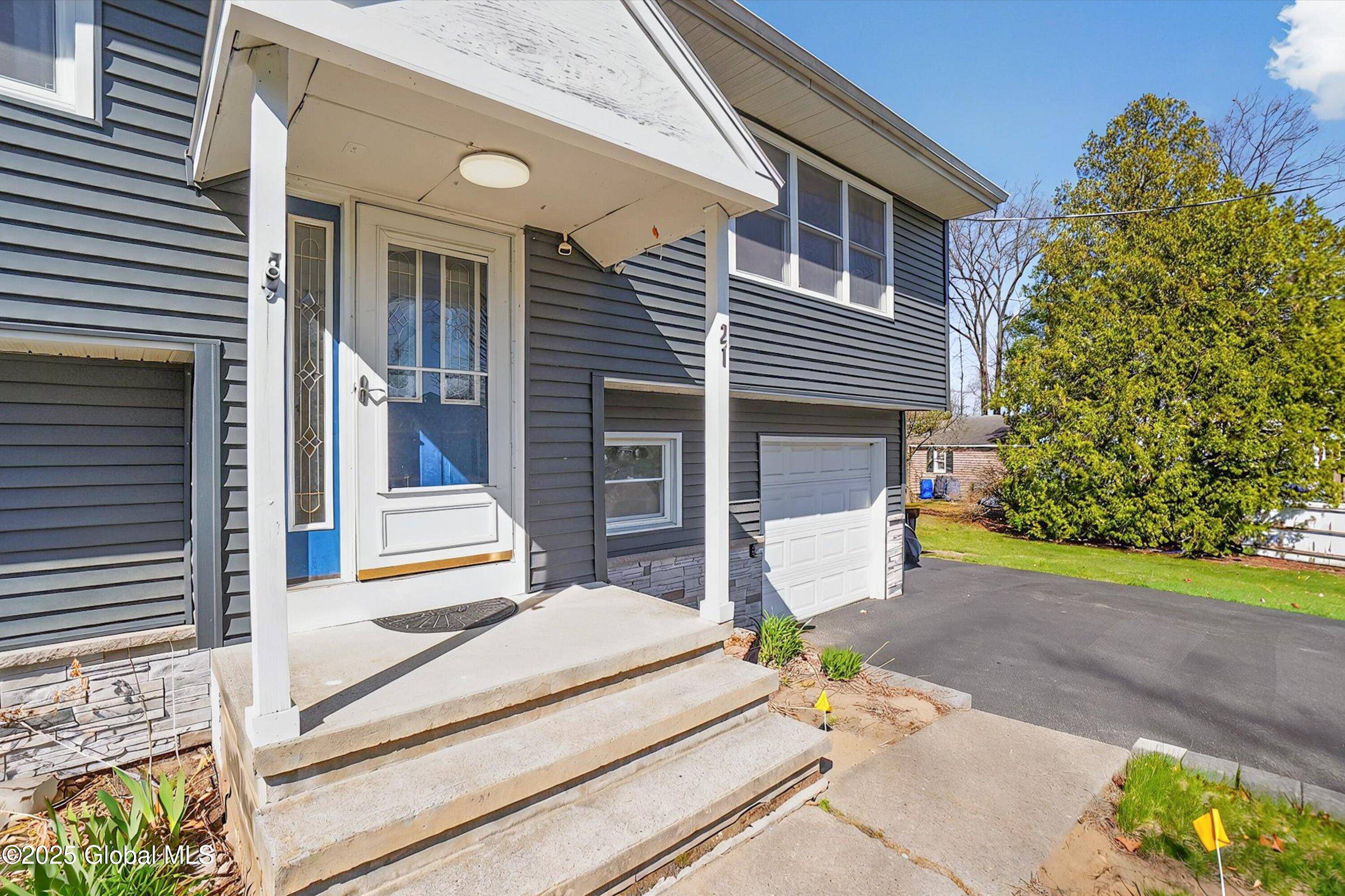 Saratoga Springs, NY 12866,21 Northway Court