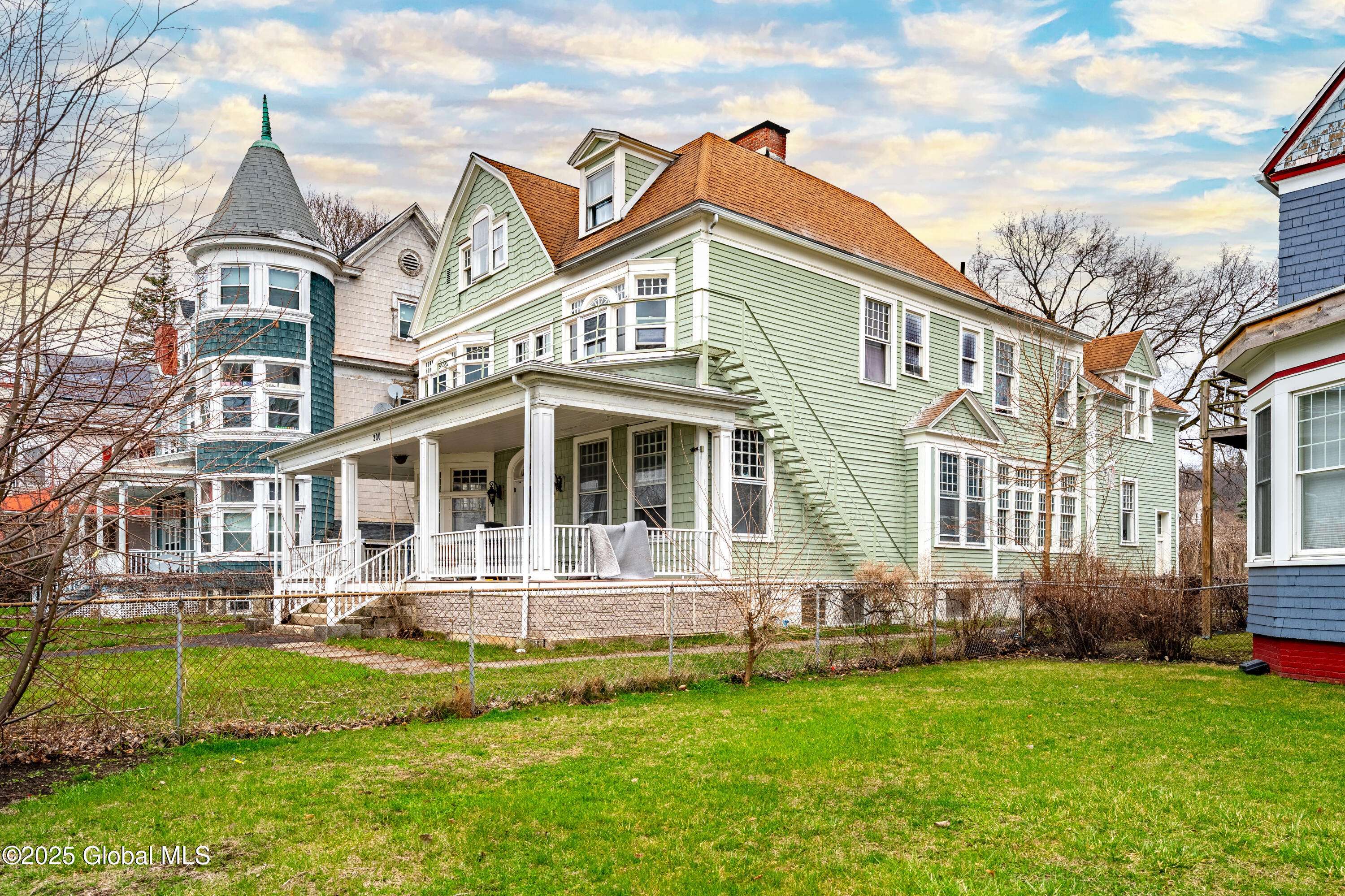 Troy, NY 12180,200 2nd Avenue