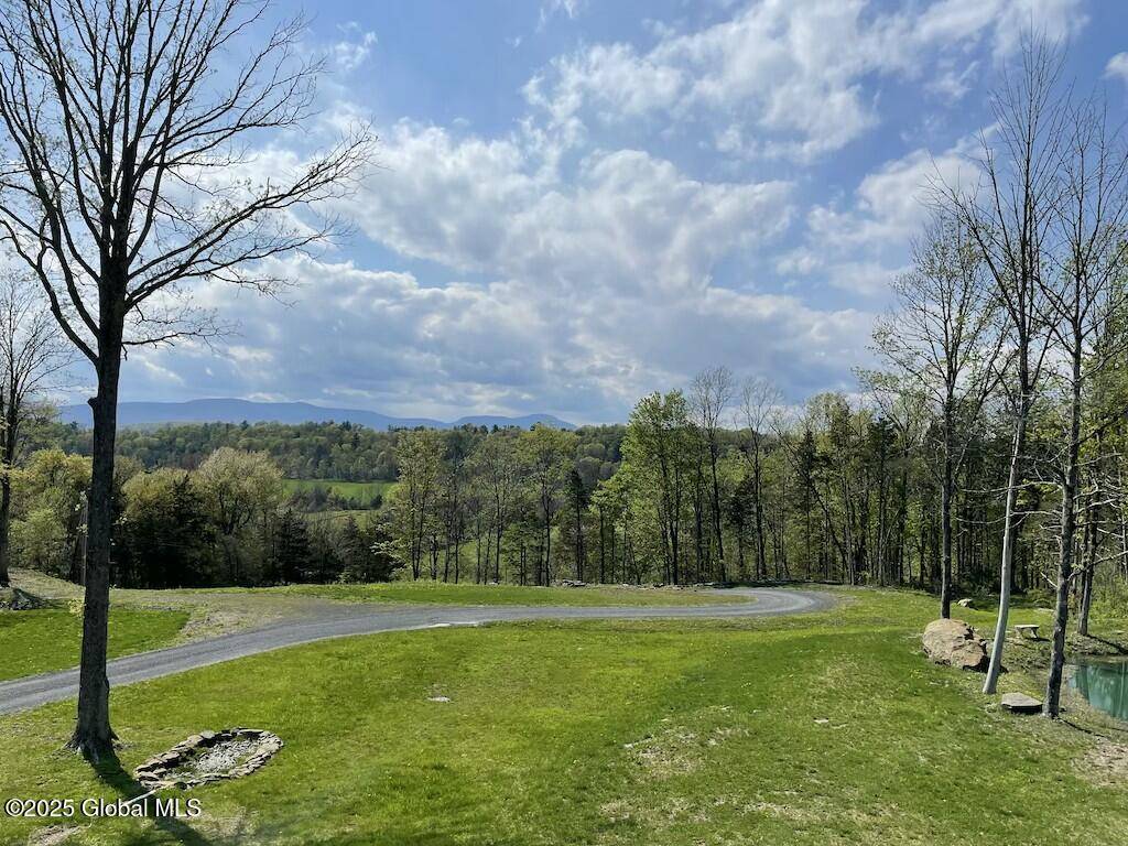 Athens, NY 12015,214 Vosenkill Road