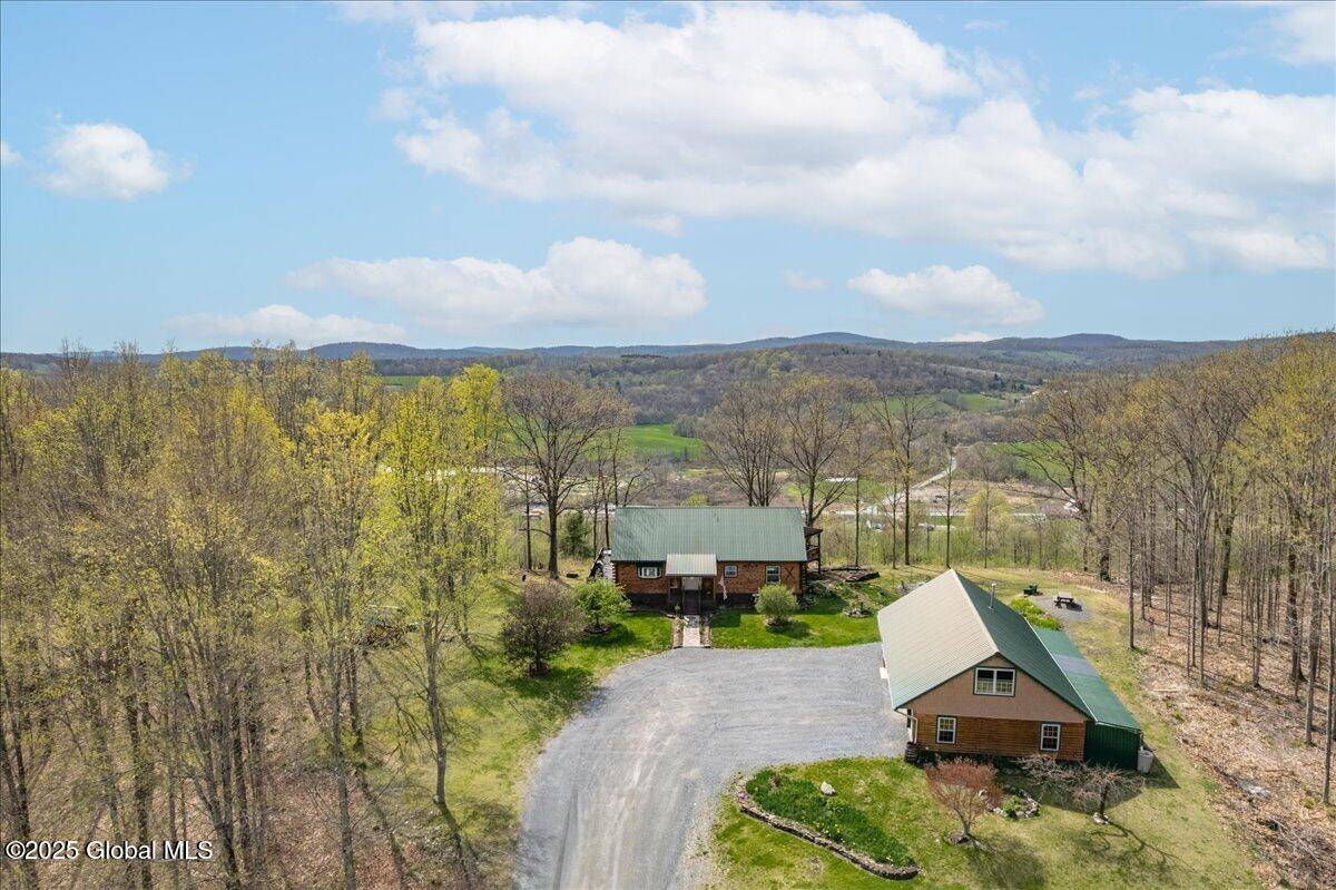 Salem, NY 12865,193 Quarry Road
