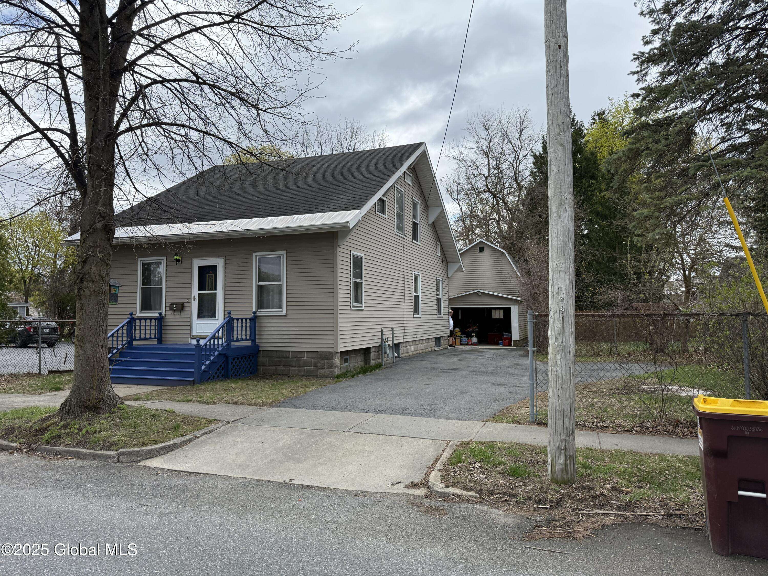 Glens Falls, NY 12801,4 Hope Avenue