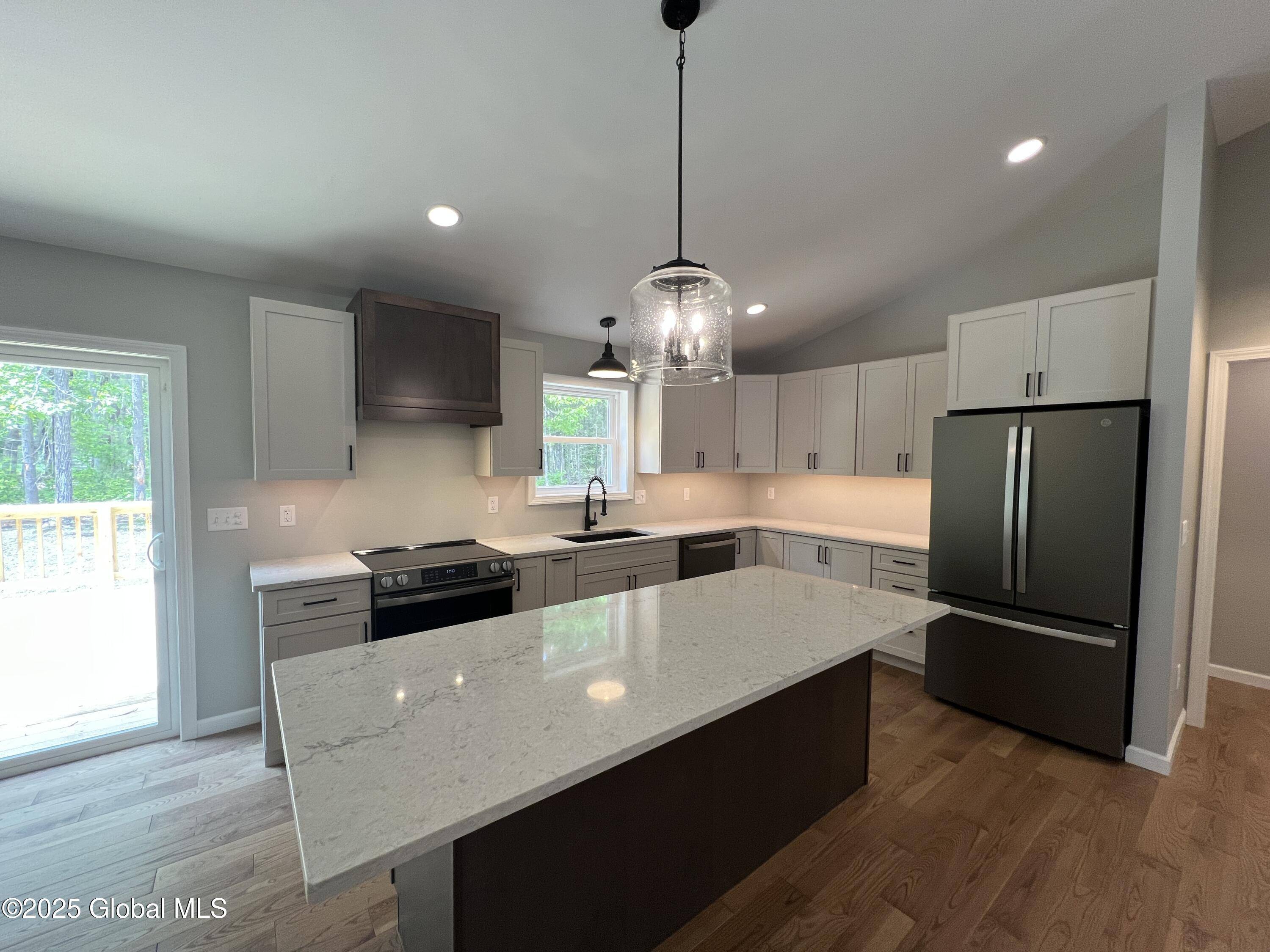 Moreau, NY 12831,107 Potter Road