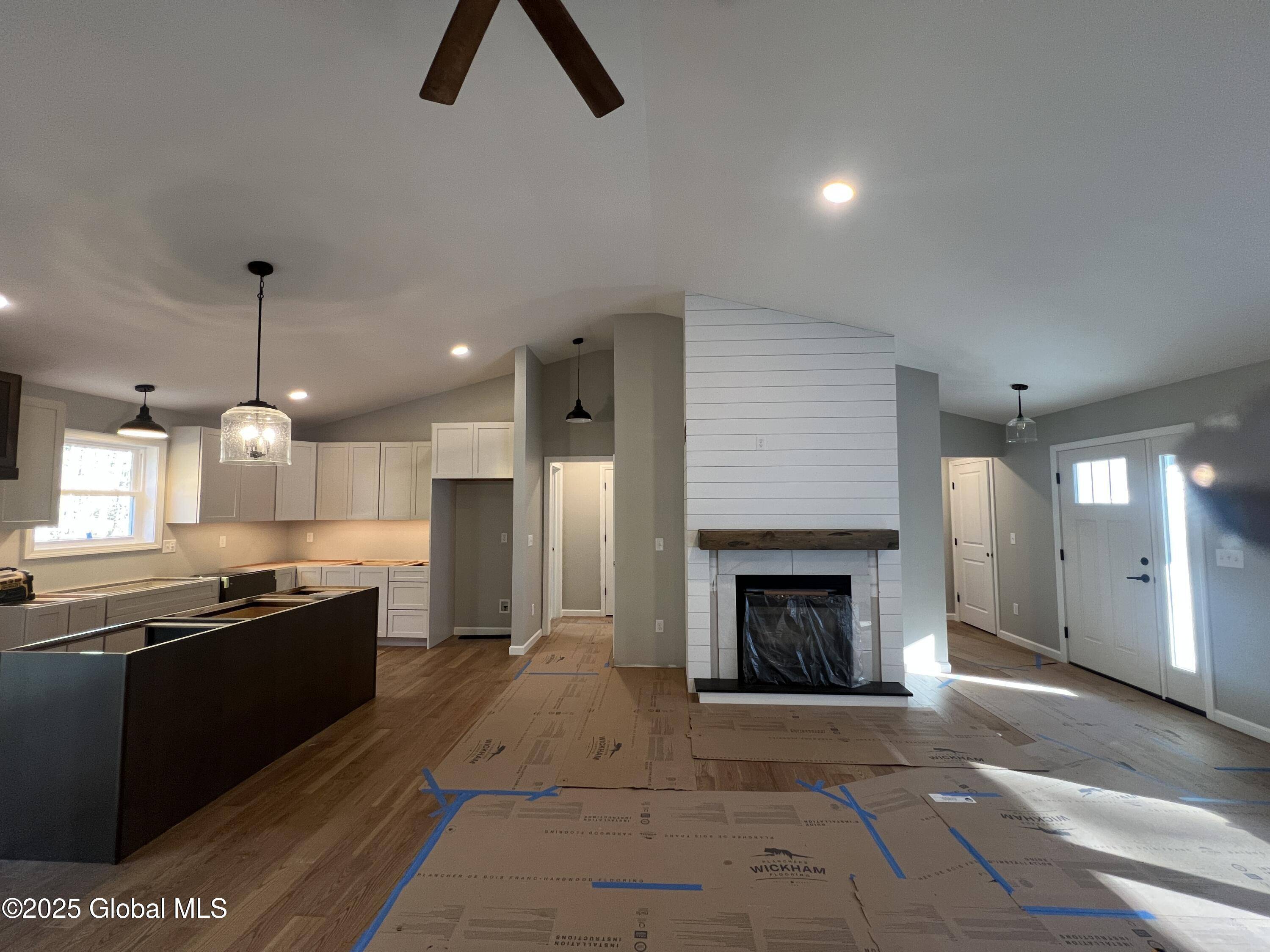 Moreau, NY 12831,107 Potter Road