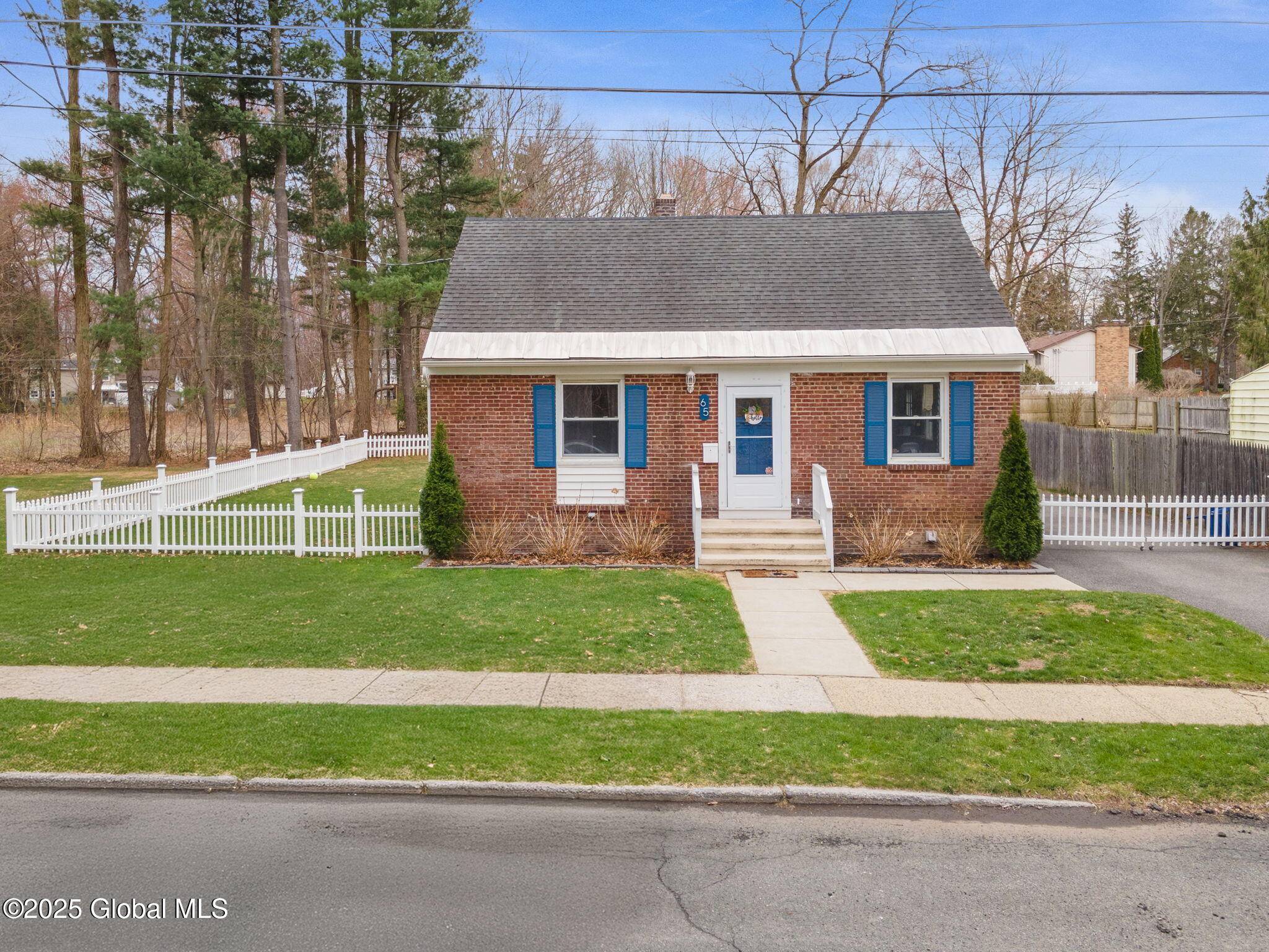 Colonie, NY 12205,65 Brent Street