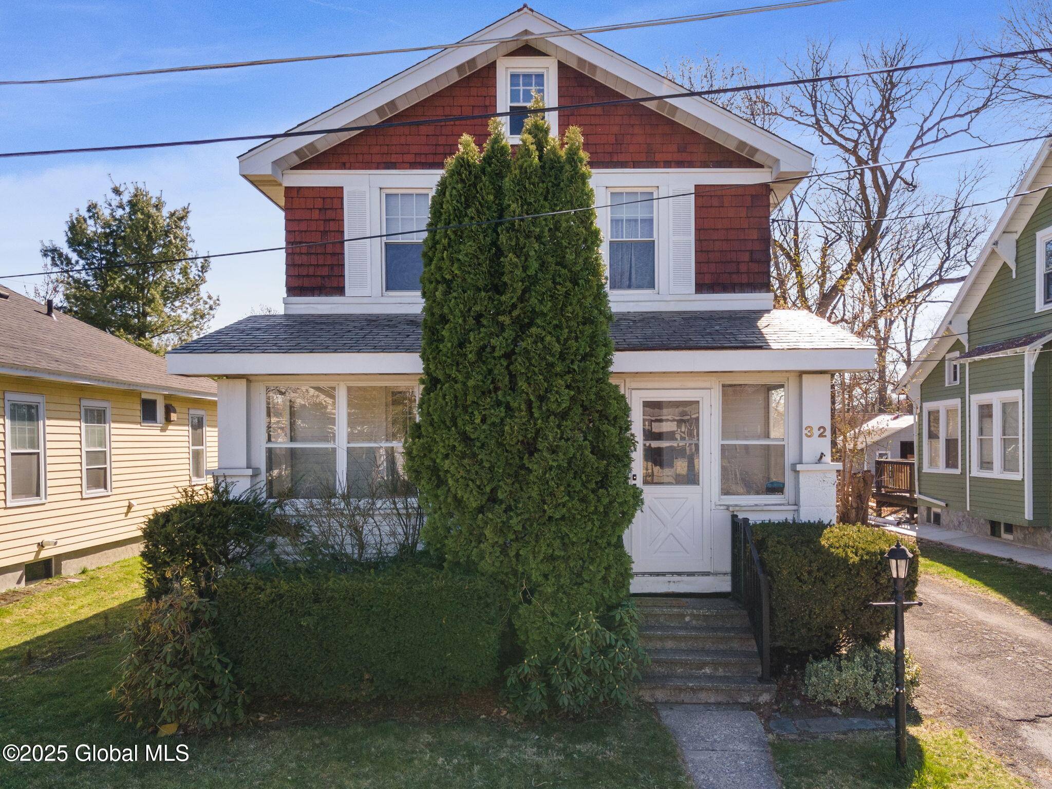 Albany, NY 12209,32 Dartmouth Street
