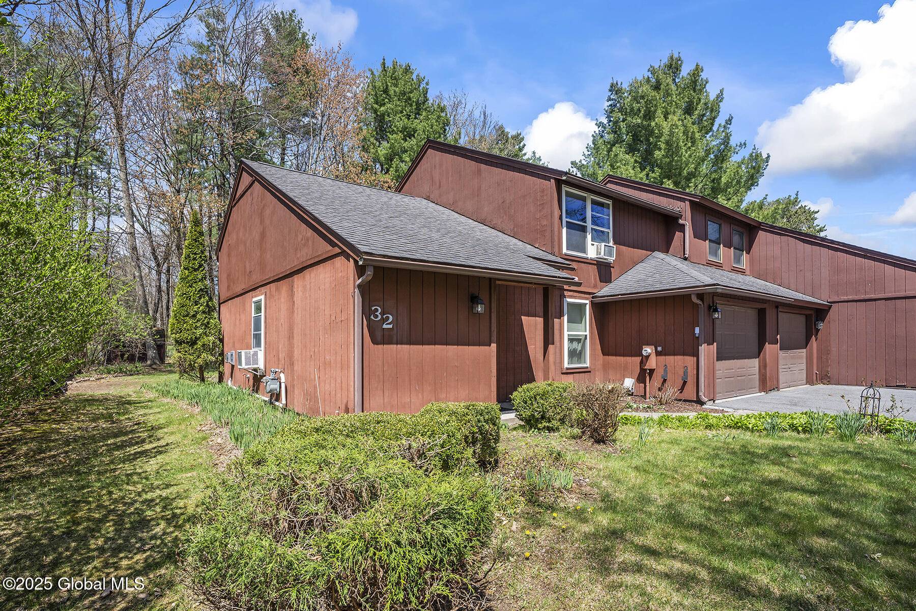 Malta, NY 12020,32 Thimbleberry Road
