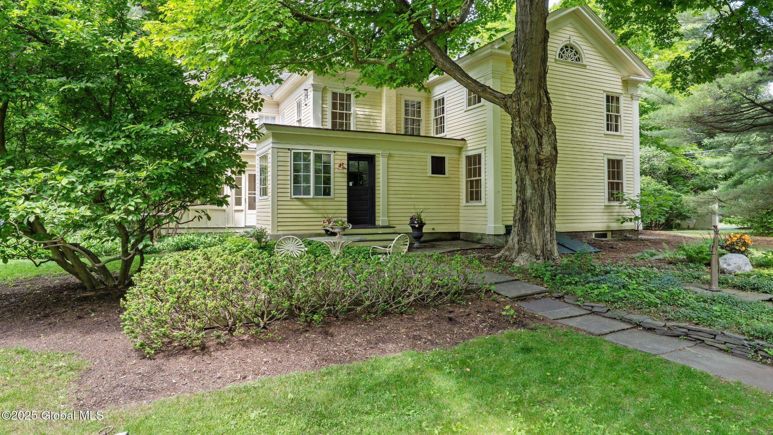 Schodack, NY 12033,1368 Sunset Road