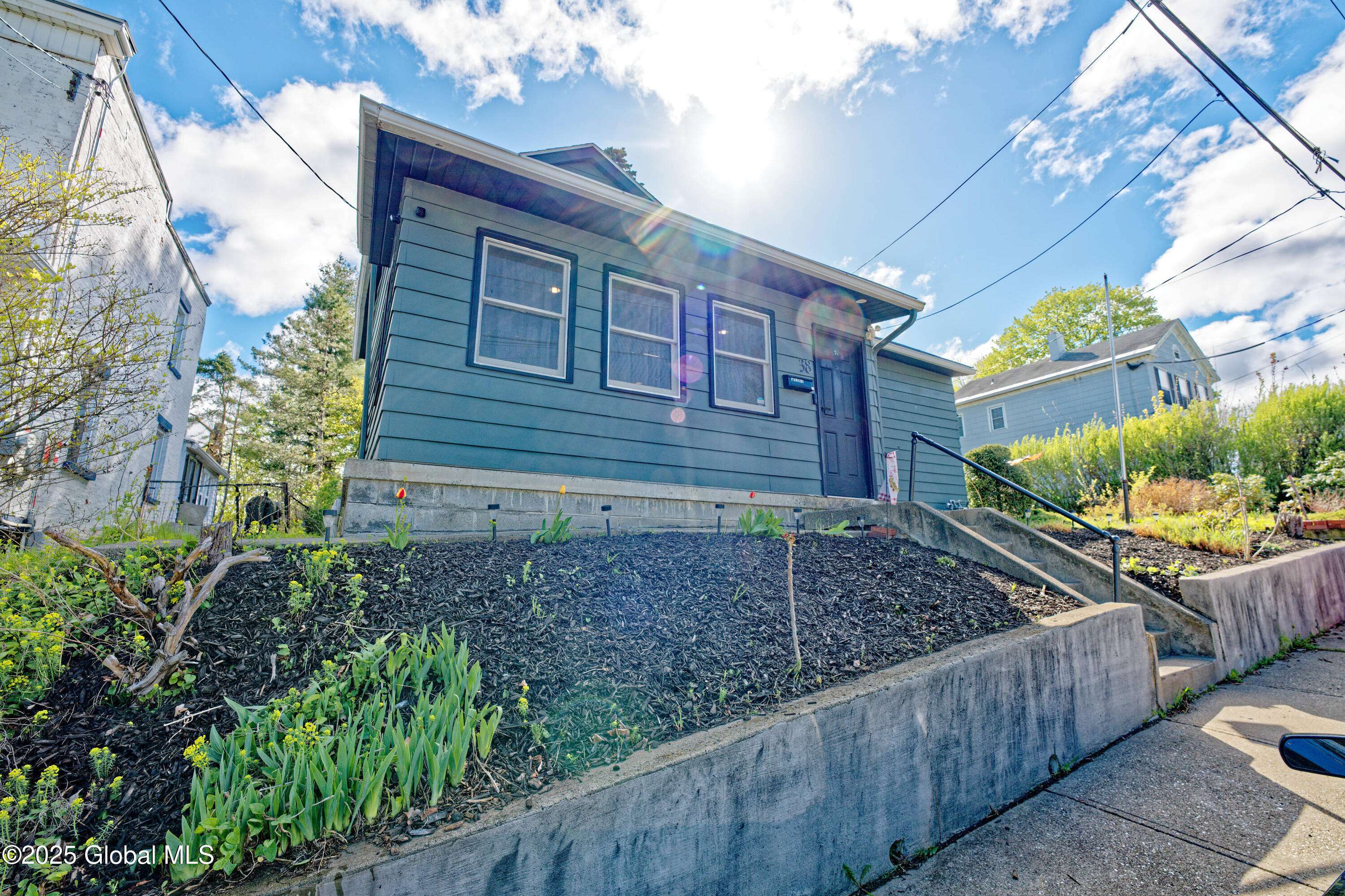 Troy, NY 12180,38 Defreest Avenue