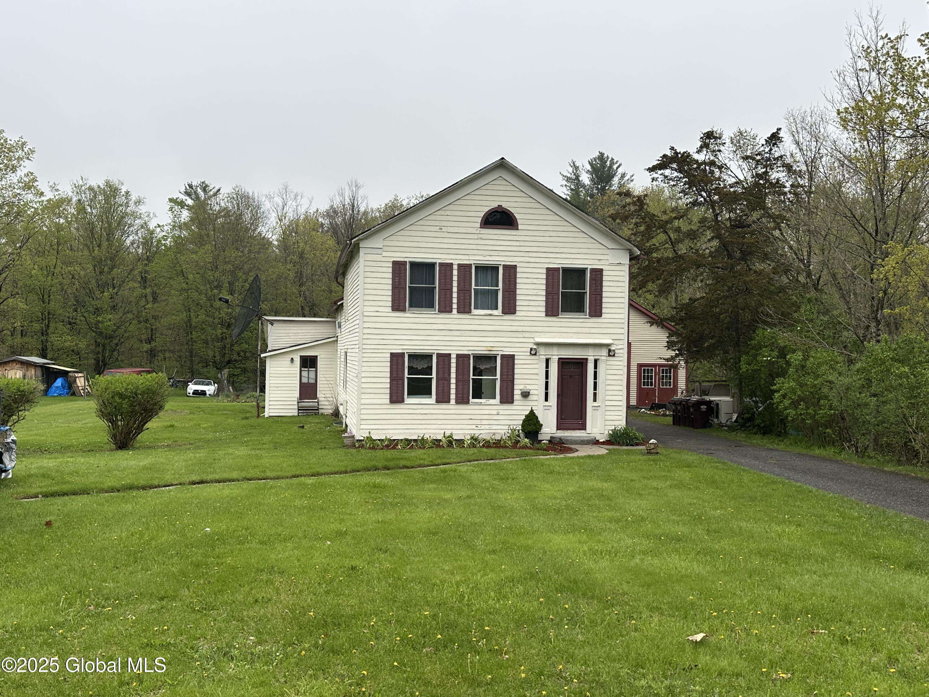 Pittstown, NY 12090,172 Factory Hollow Road